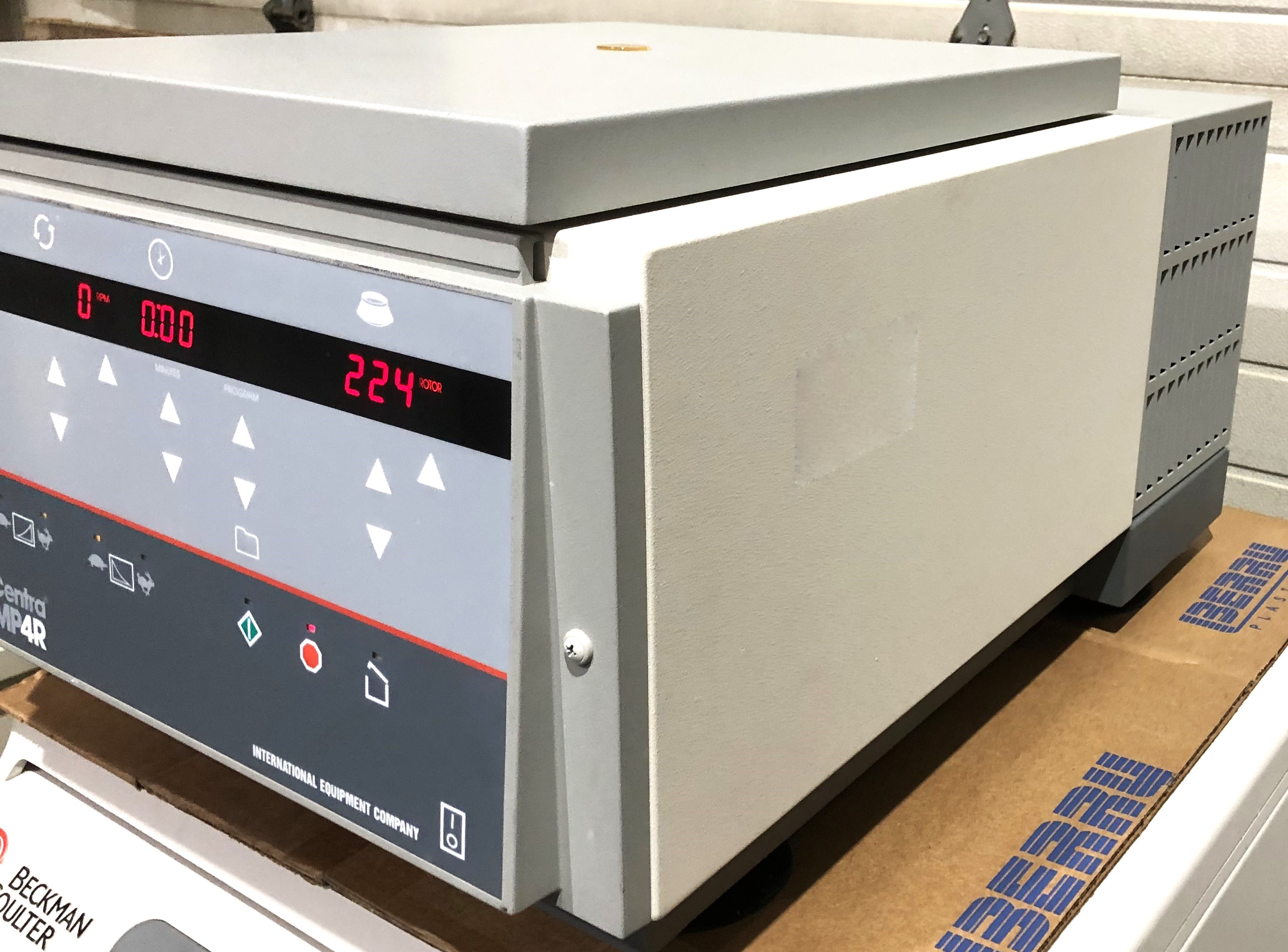 Used IEC Centra MP4R Refrigerated Centrifuge with IEC 224 Rotor and Accessories - 4 x 50mL