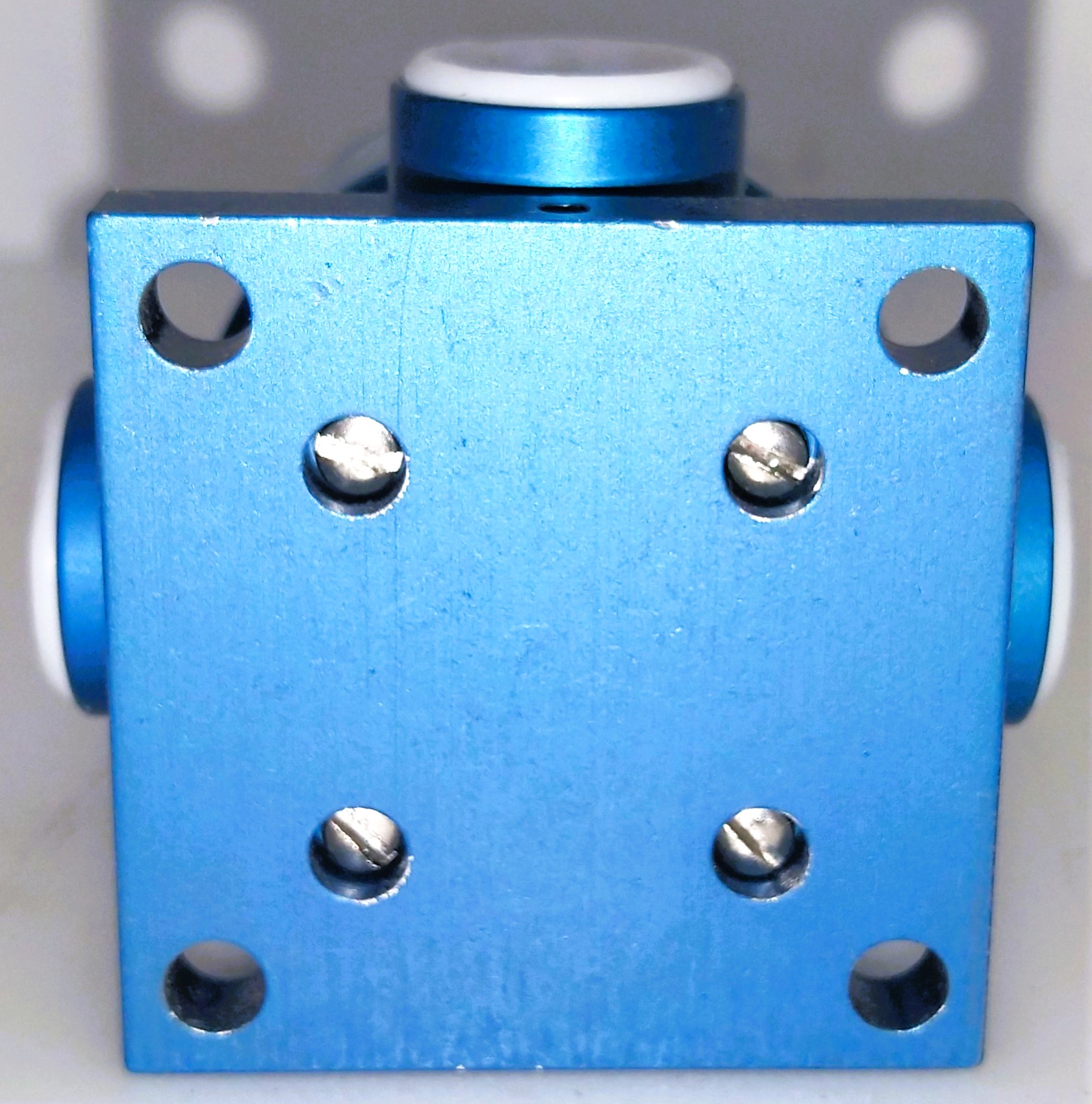 New Open Box Parker PV-2-1344-E Miniature Pneumatic Diaphragm Valve