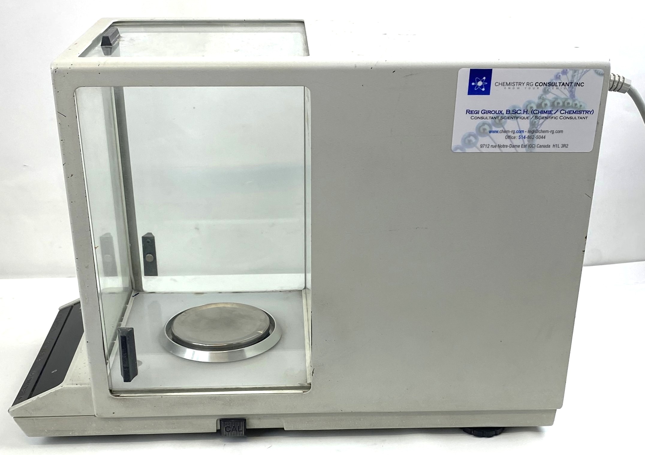 Used Mettler AE 100-S Analytical Balance (109g x 0.1mg)