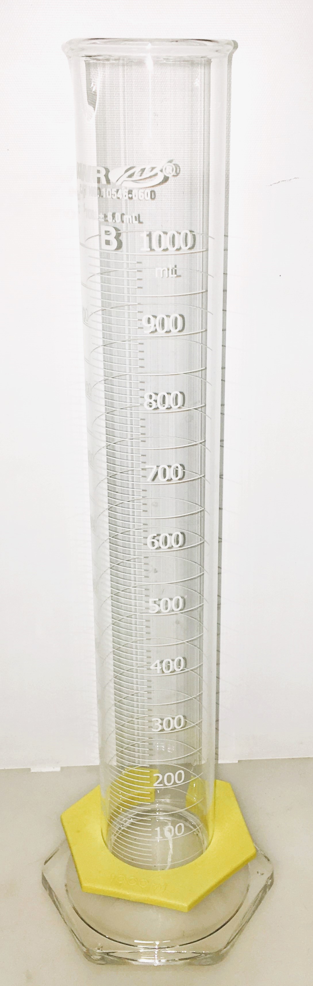 New 1000mL Graduated Cylinder - Assorted Brands