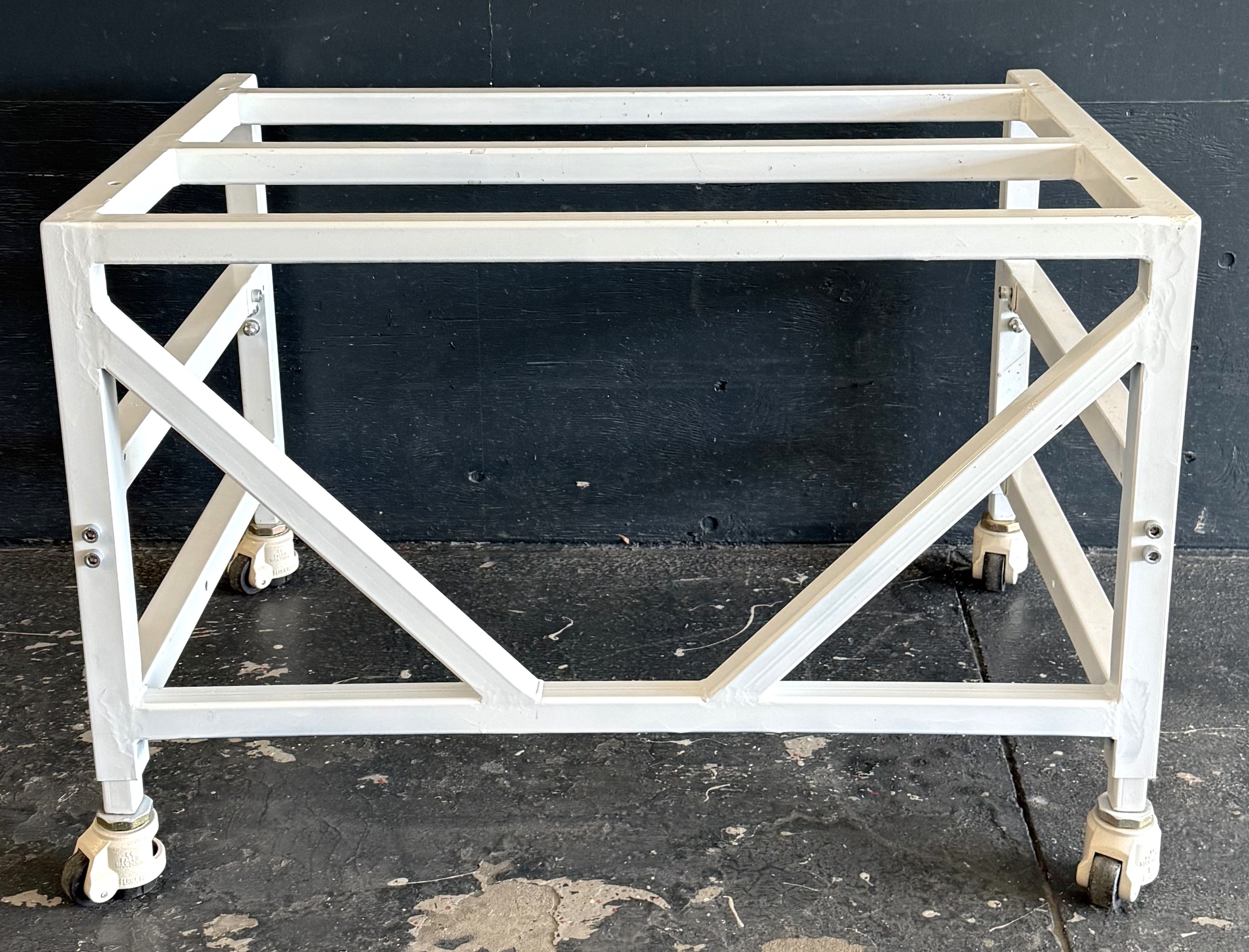 New Custom Base Stand with Casters for Hood