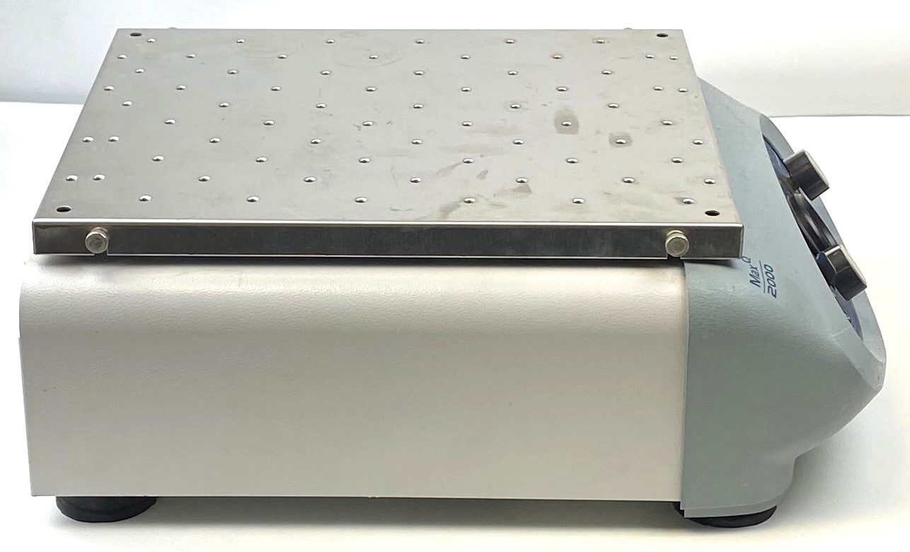 Used Barnstead Lab-Line MaxQ 2000 Orbital Shaker