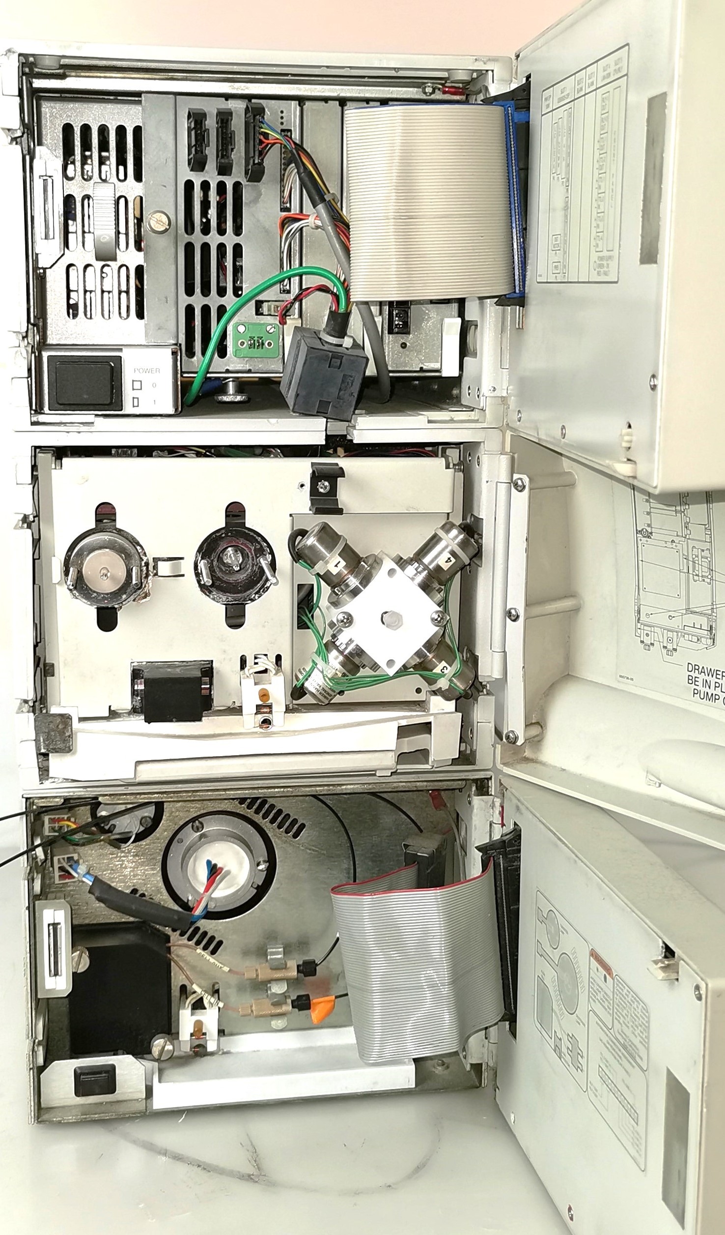 Used Dionex AD25 Absorbance Detector with GS50 Gradient Pump