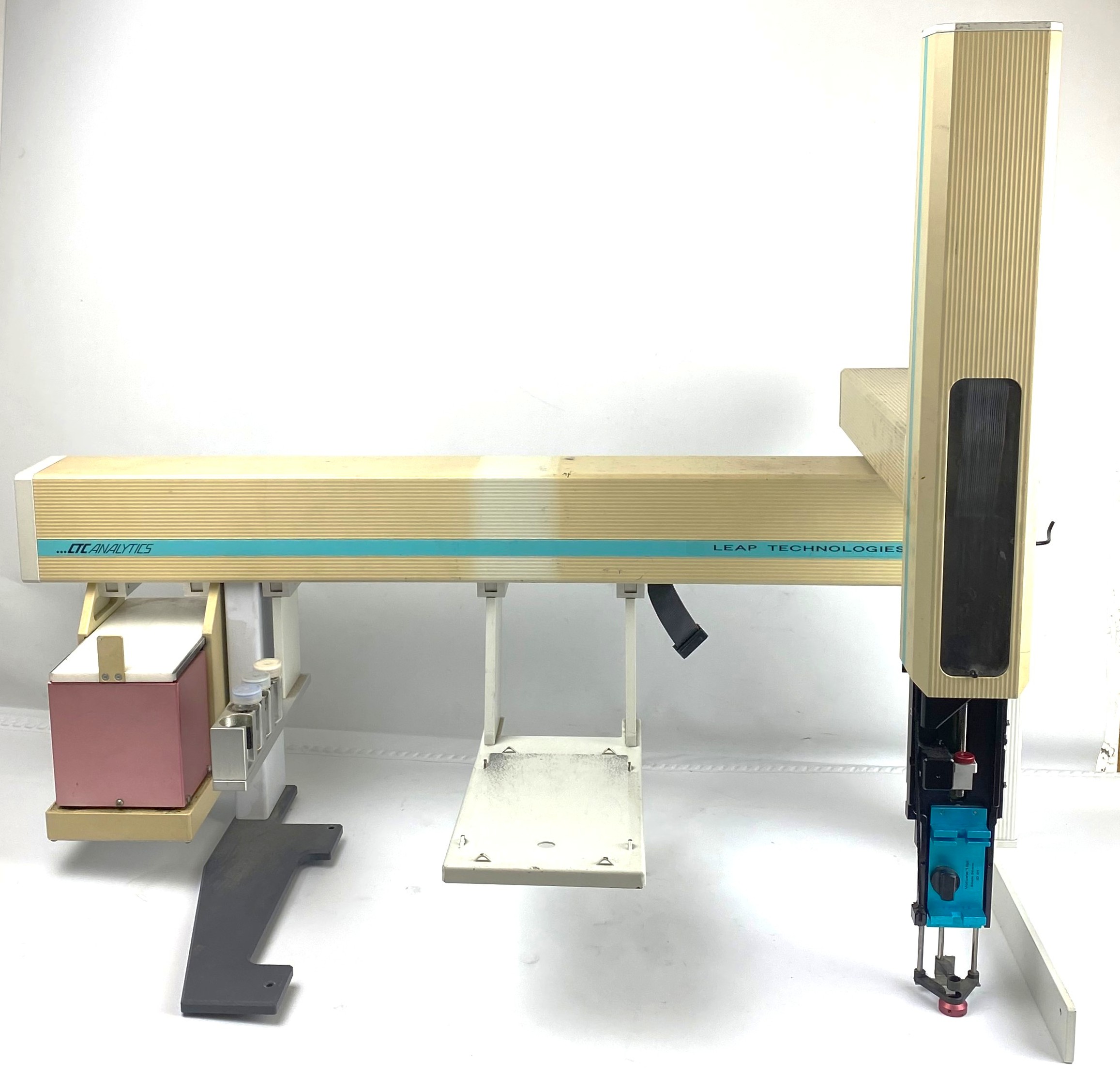 As is CTC Analytics CombiPAL Automated Sample Injector System