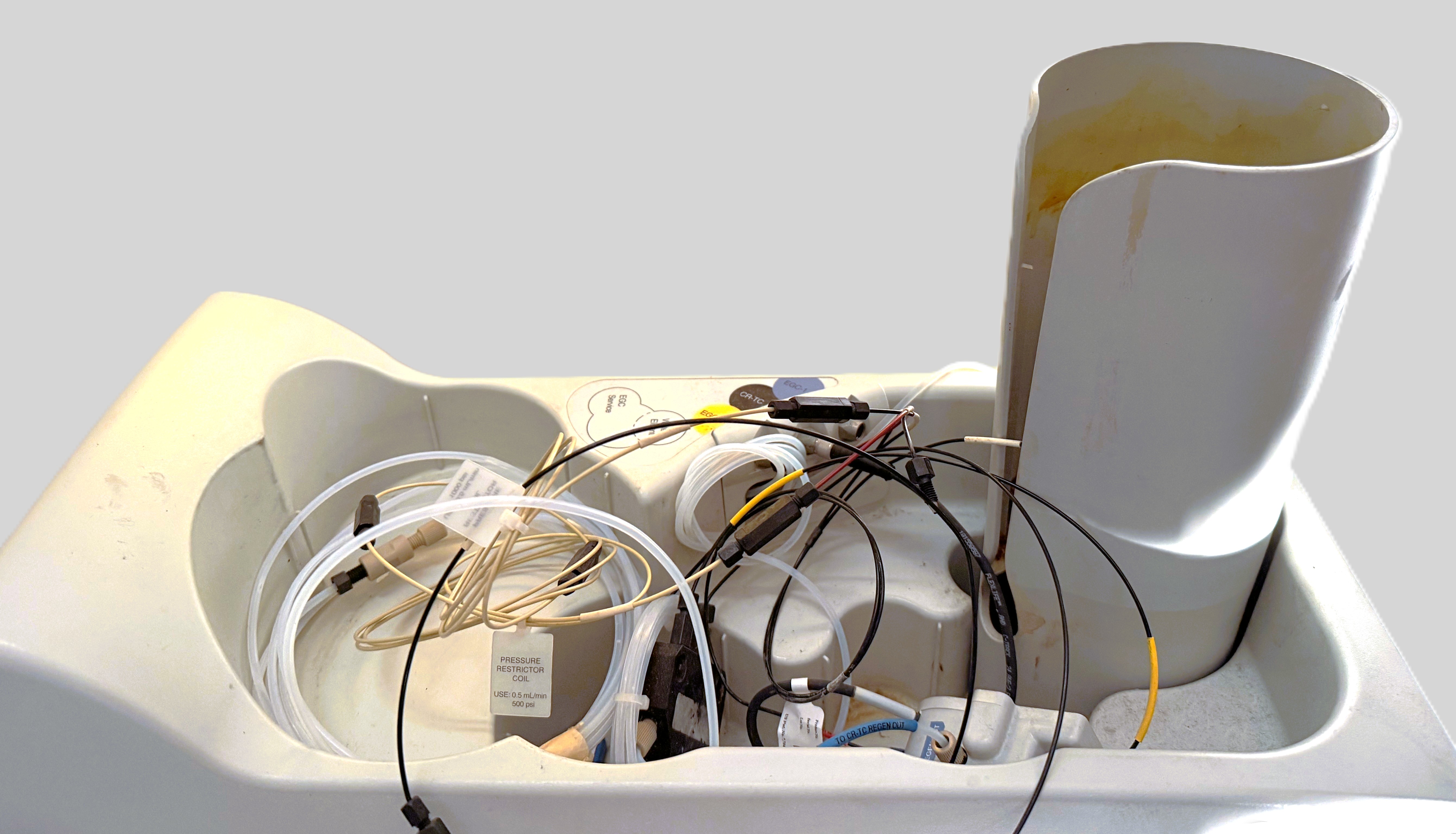Used Dionex ICS-2100 Ion Chromatography System