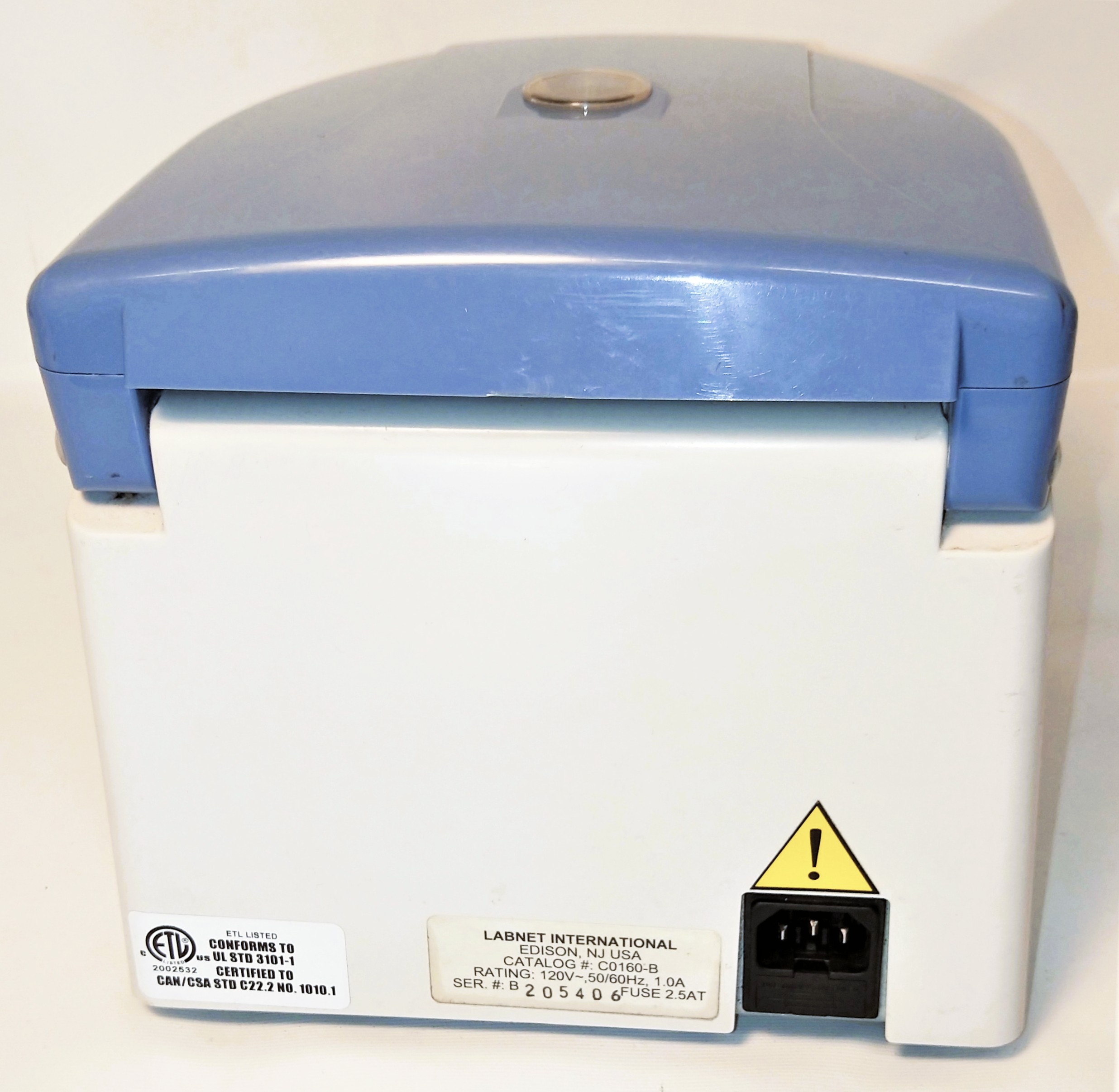 Used Labnet Spectrafuge 16M MicroCentrifuge (18 x 1.5/2mL)