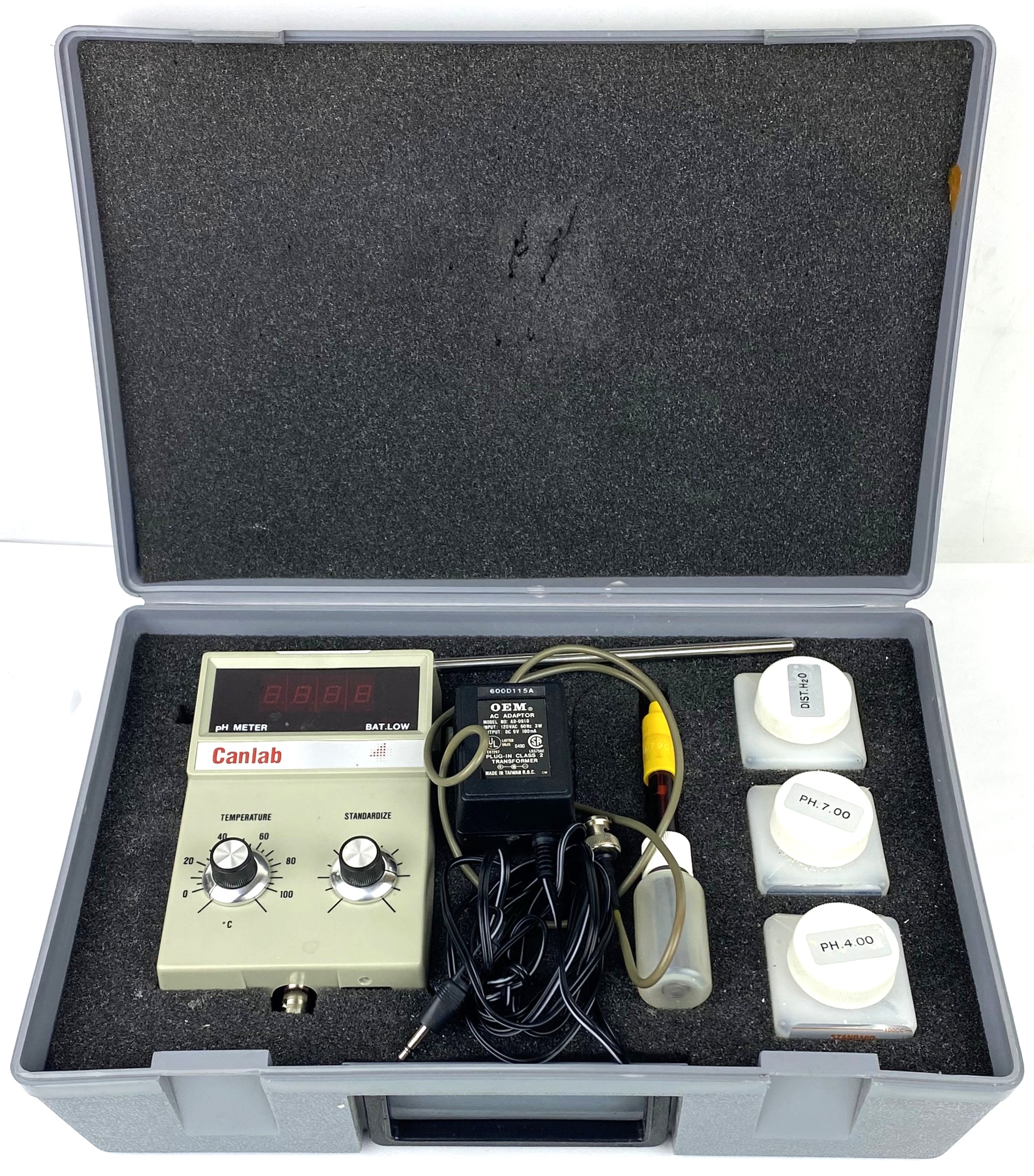 Used Canlab 607 Portable pH-Temperature Meter