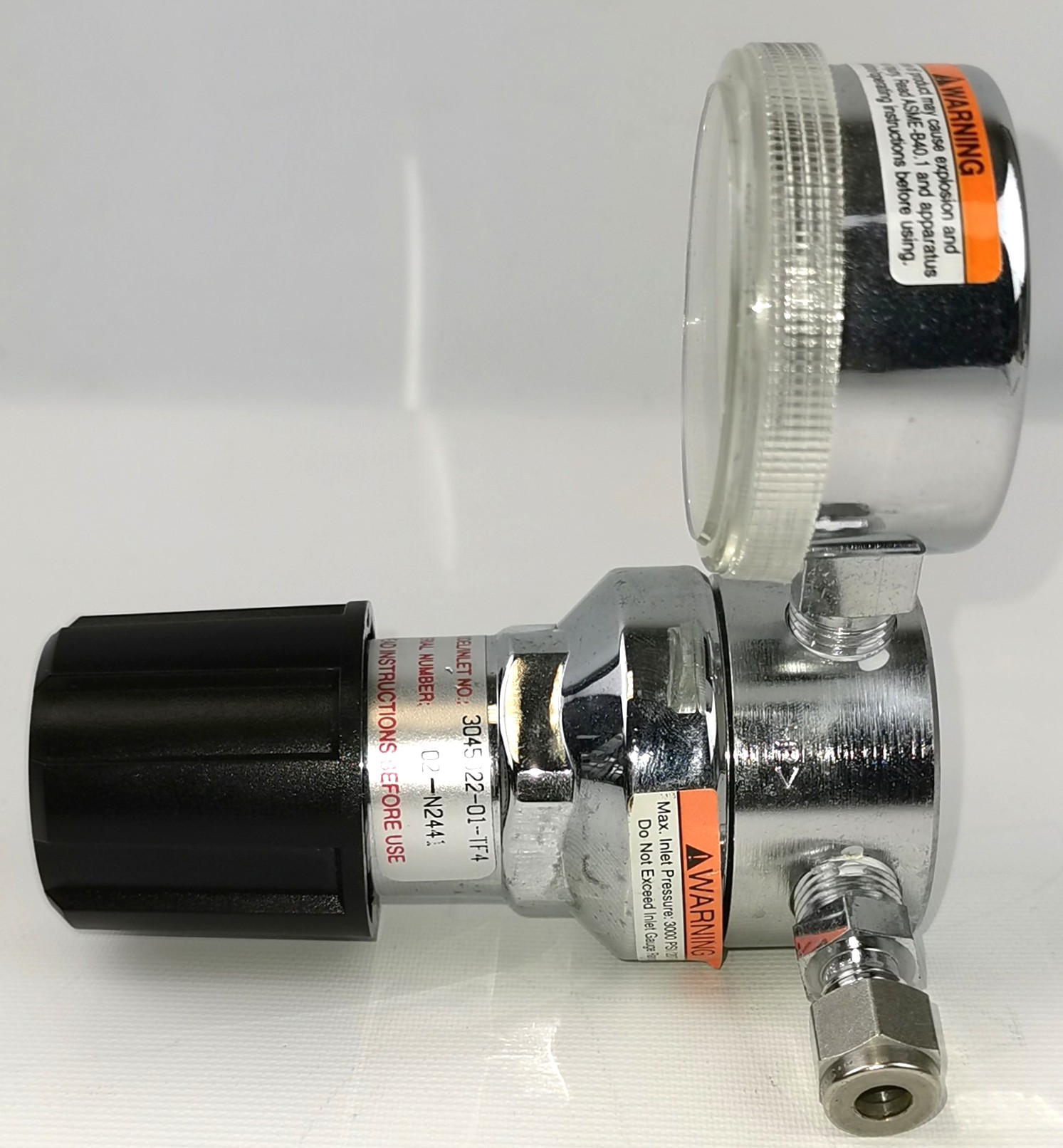 Used Liquid Air CONCOA 3045022-TF4 Pressure-Reducing Regulator