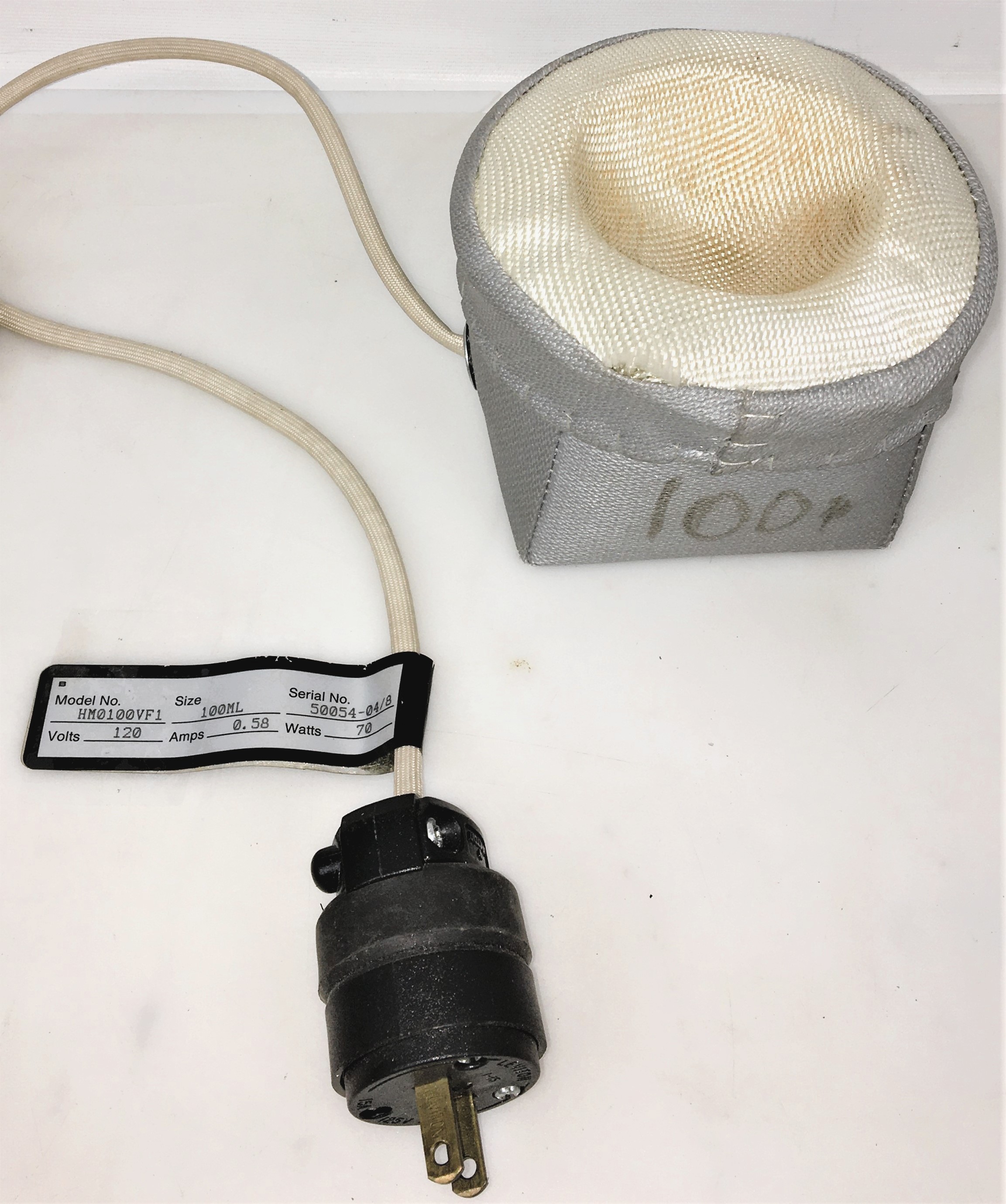 Used BriskHeat HM0100VF1 Heating Mantle (100mL)