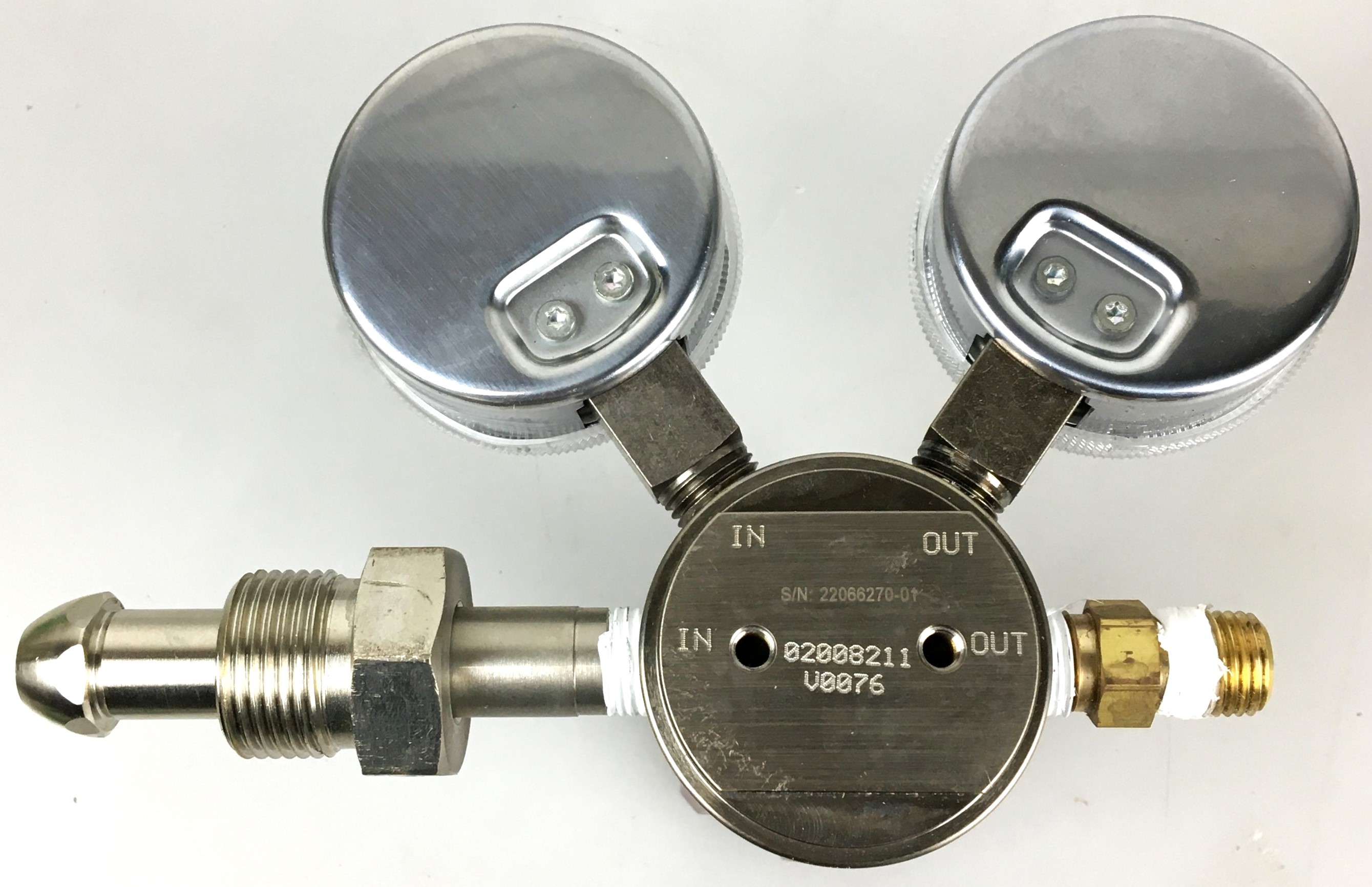 Used Praxair ProStar Platinum PRS300213 Gas Regulator (CGA 580)