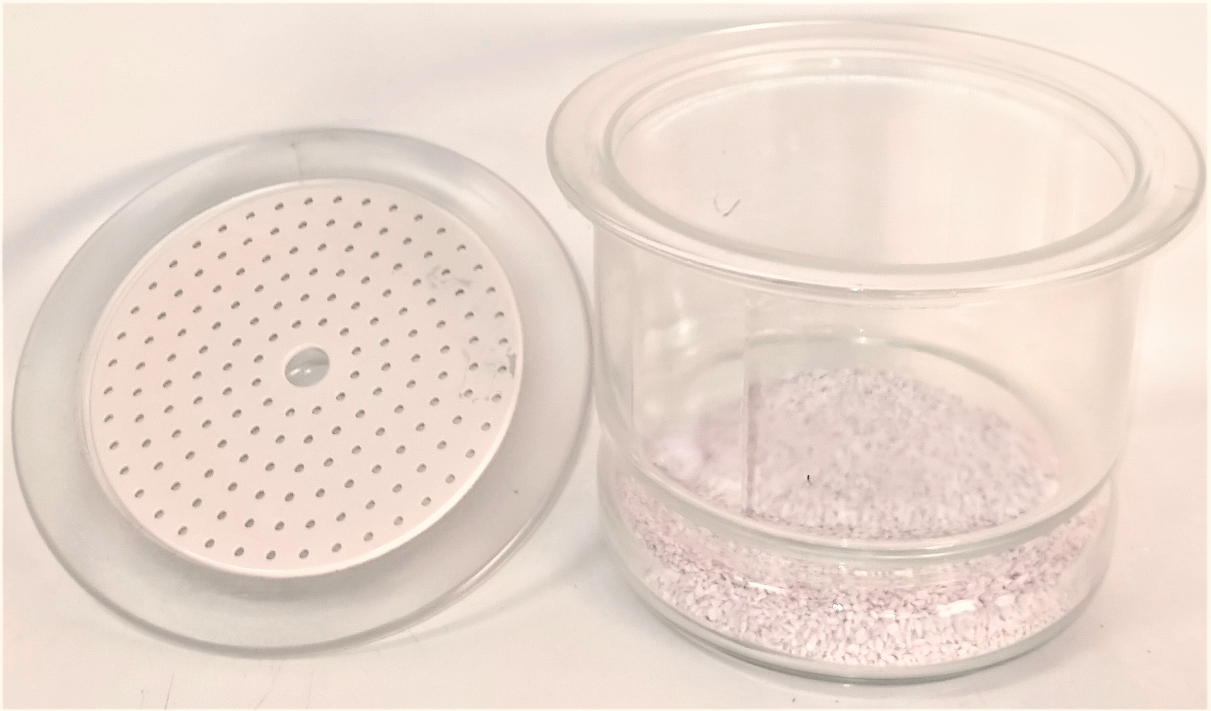 Used Corning PYREX 3081-200 Glass Desiccator with Coors Plate (5.8L)