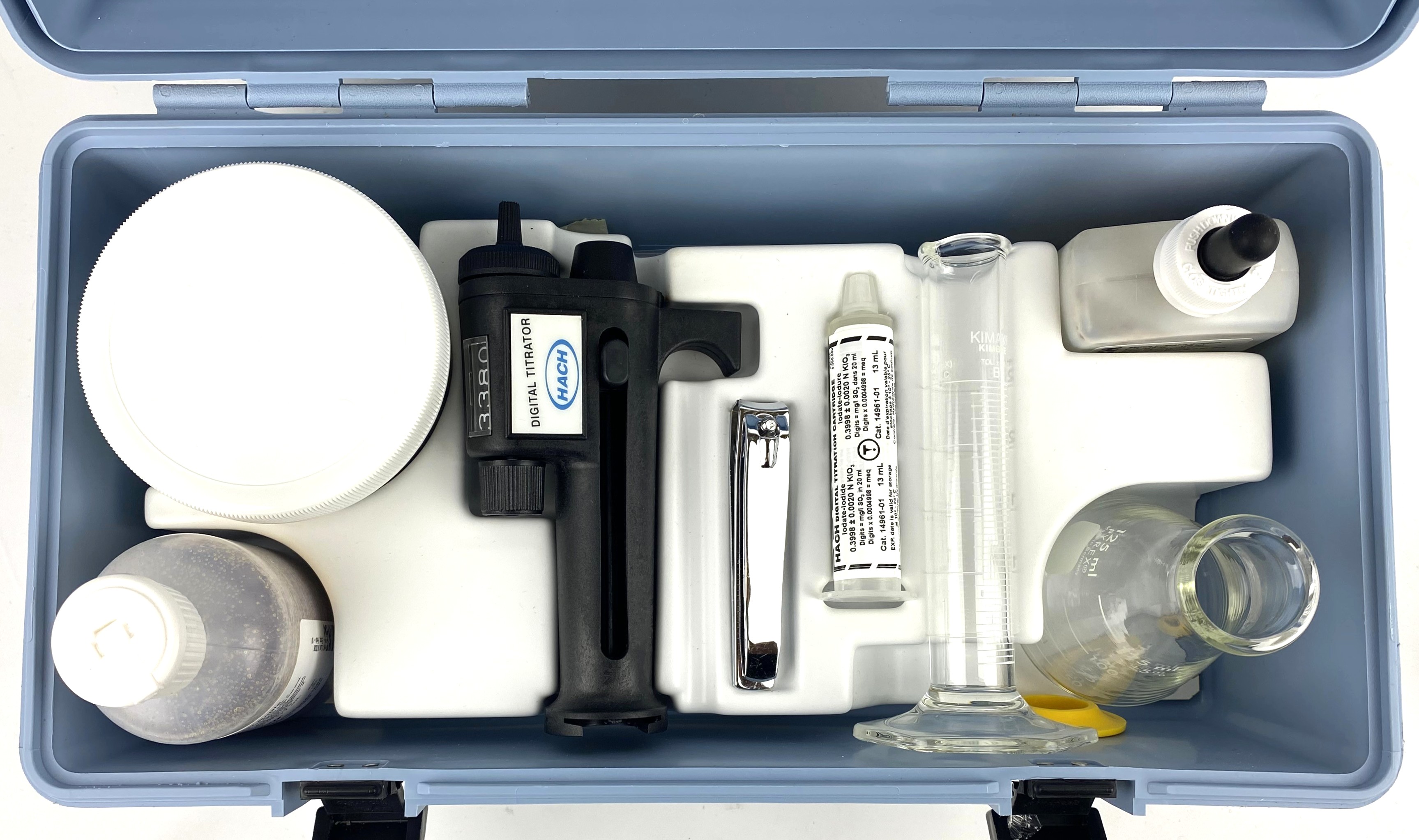 Used Hach 16900-08 Digital Titrator with SU-DT Sulfite Test Kit