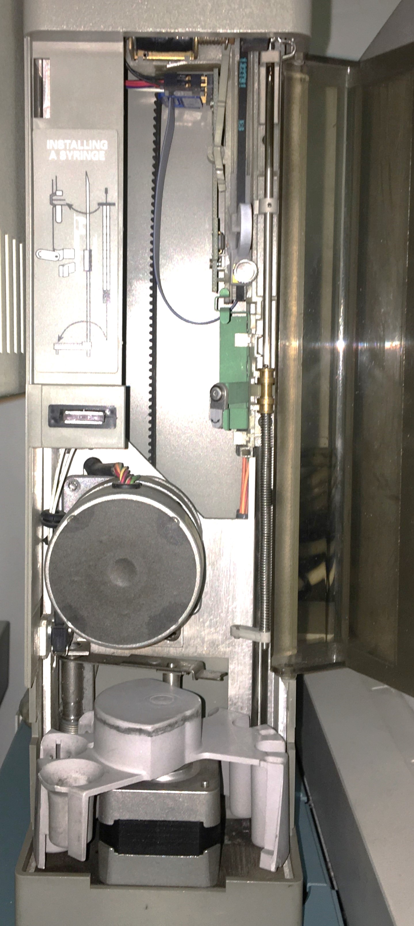 Used Agilent 6890-5973 Network GC-MS System