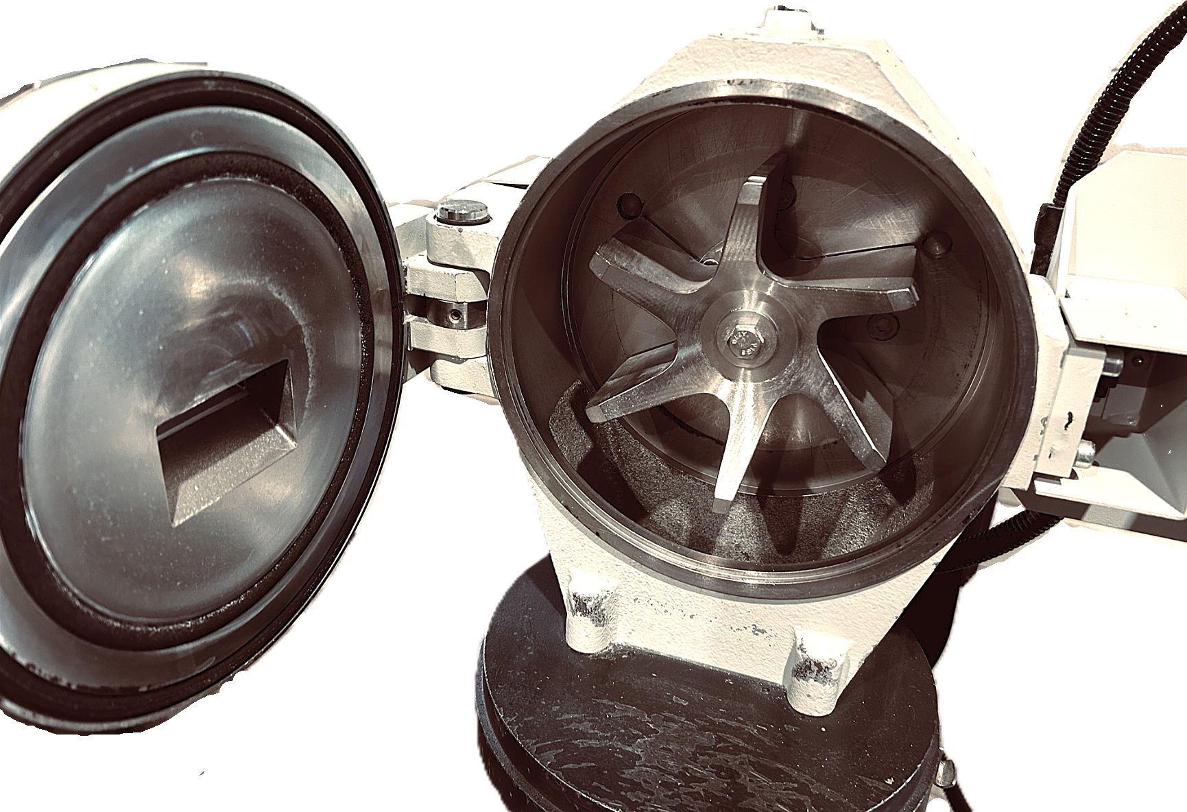 Used Retsch SR 300 Rotor Beater Mill
