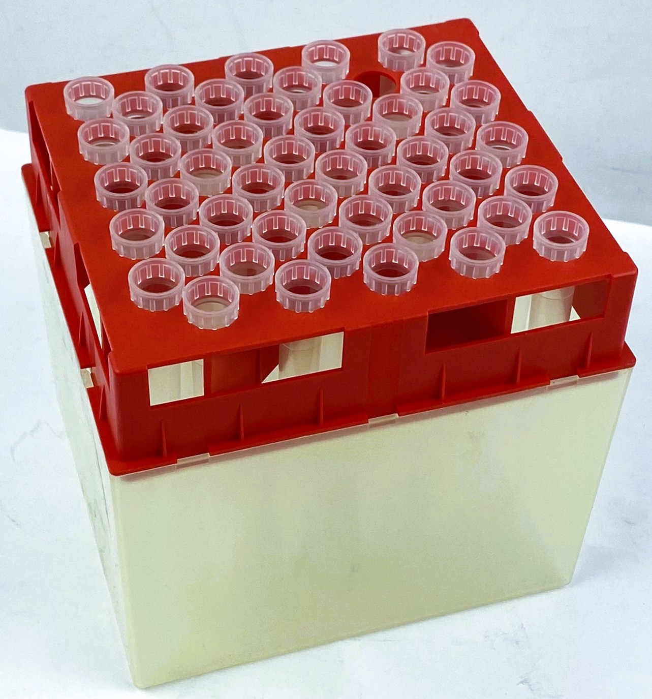 New Open Box Eppendorf epT.I.P.S 22491571 Reload Pipet Tips - 300µL (Pack of 50)