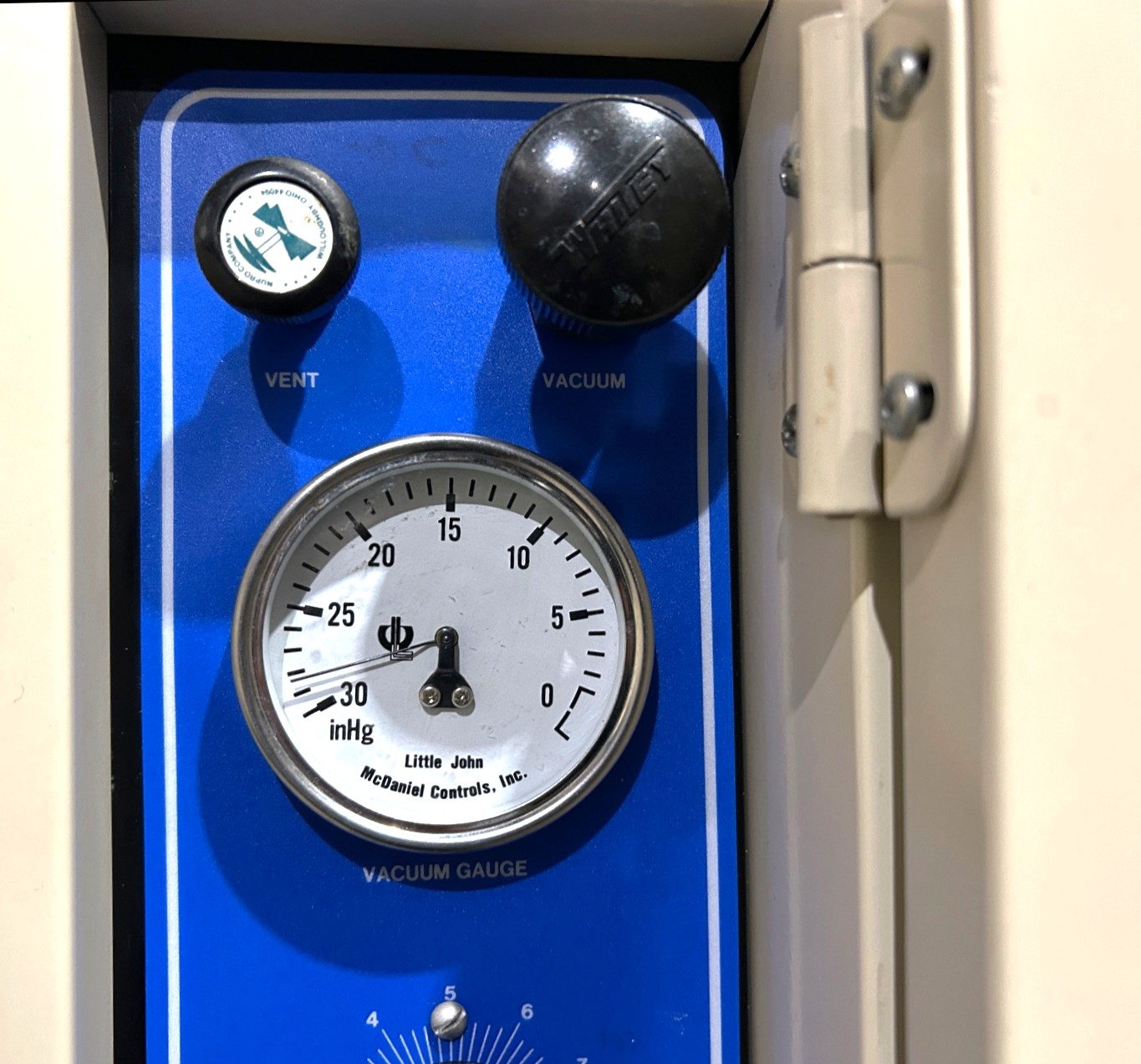 Used Shel-Lab 1430 Vacuum Oven (1.7 Cu-Ft)