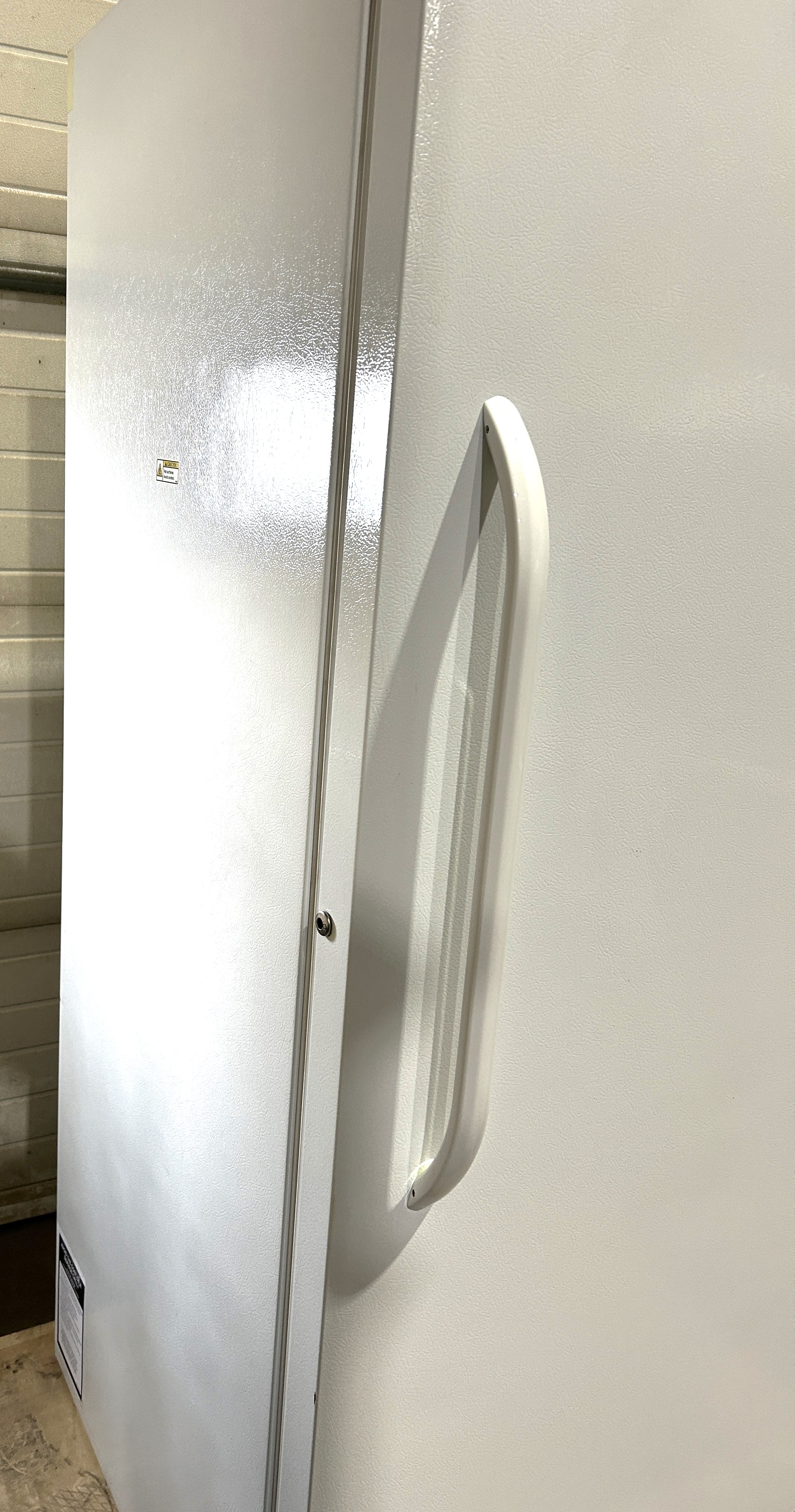 New Open Box Fisher Isotemp 3720A Refrigerated BOD Incubator (20 Cu-Ft)