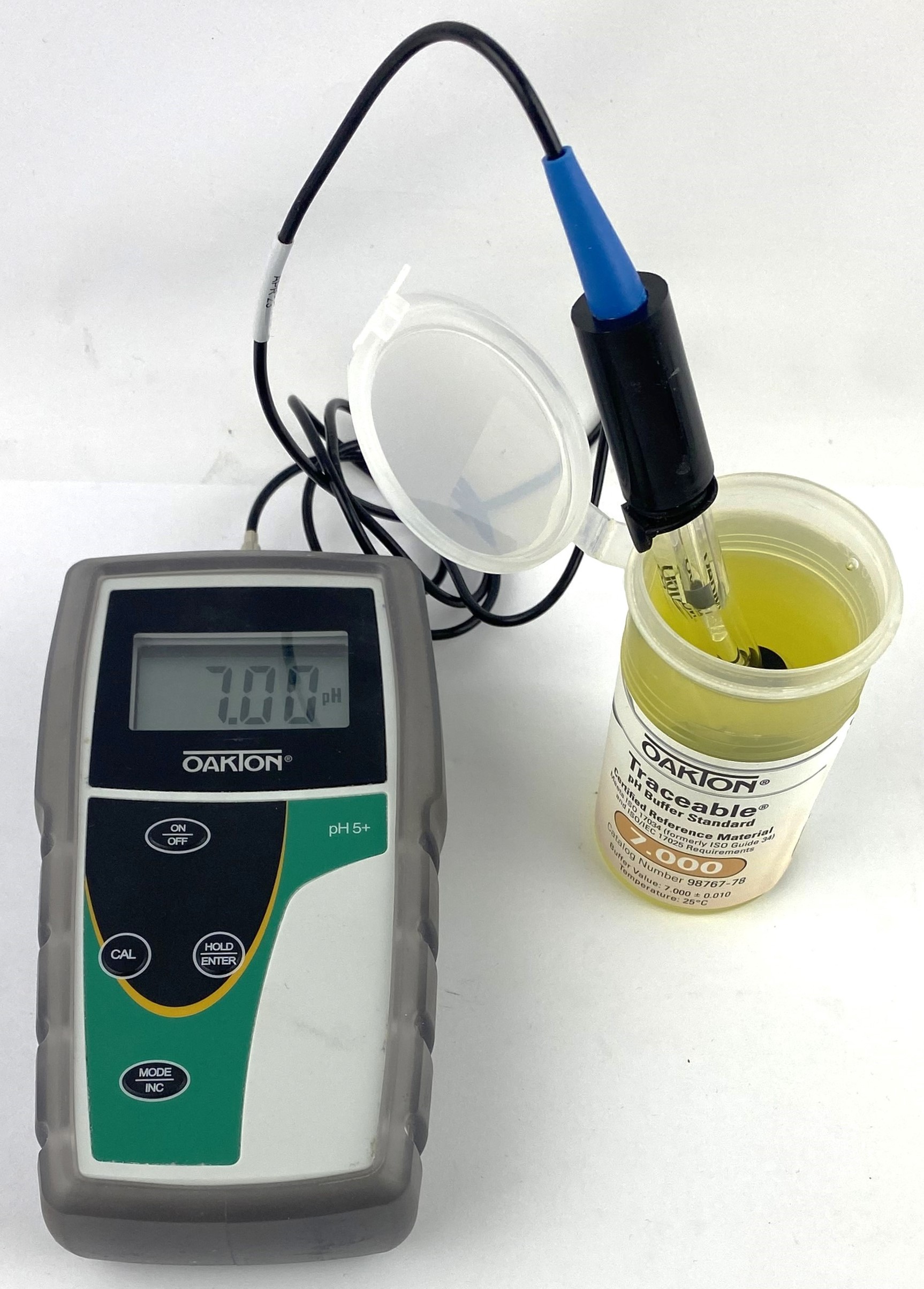 Used Oakton PH 5+ Handheld pH Meter with Electrode