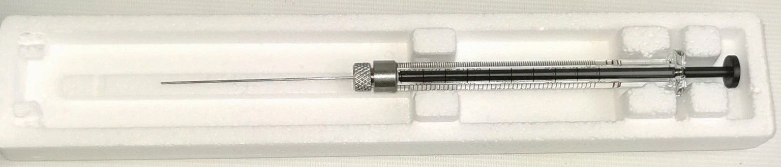 Used Hamilton 81265 Gastight (#1750RNR) 500μL Injection Syringe