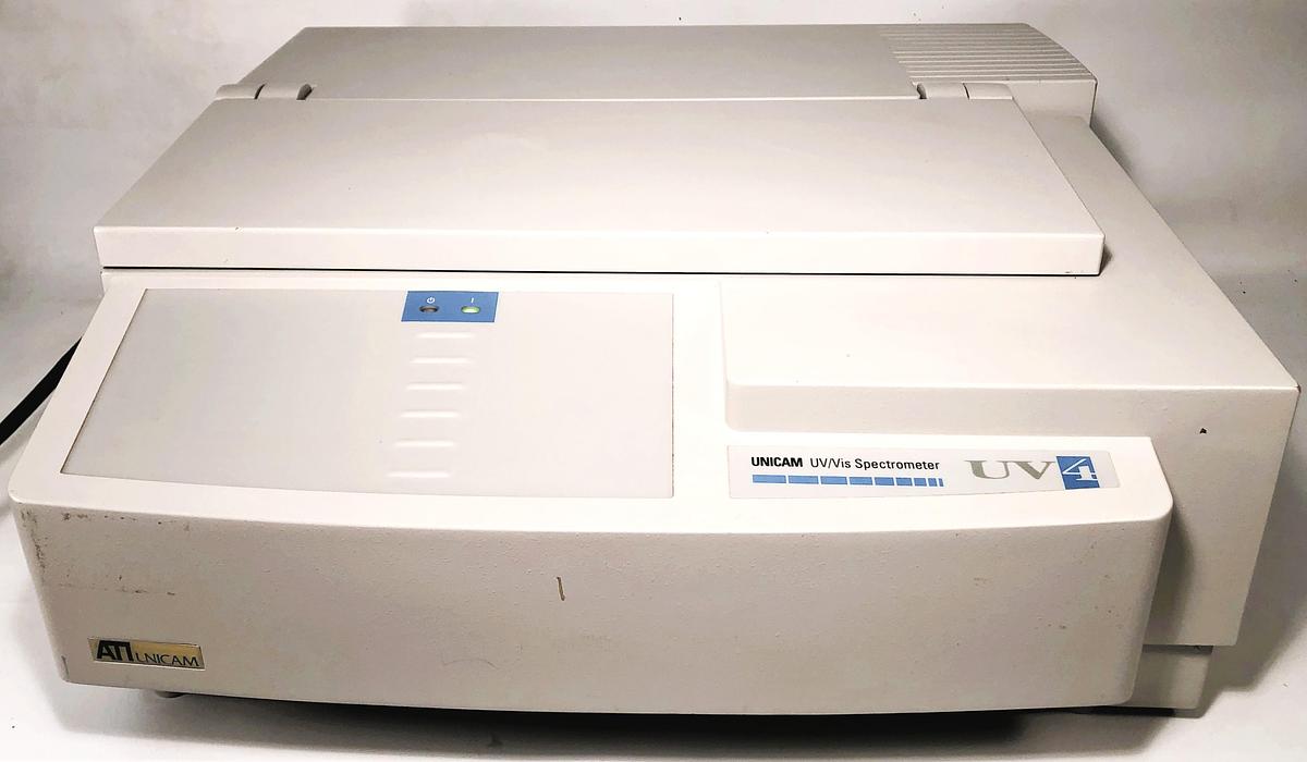 As is ATi Unicam UV4-200 UV-Visible Spectrophotometer (190 to 900nm) - FOR PARTS
