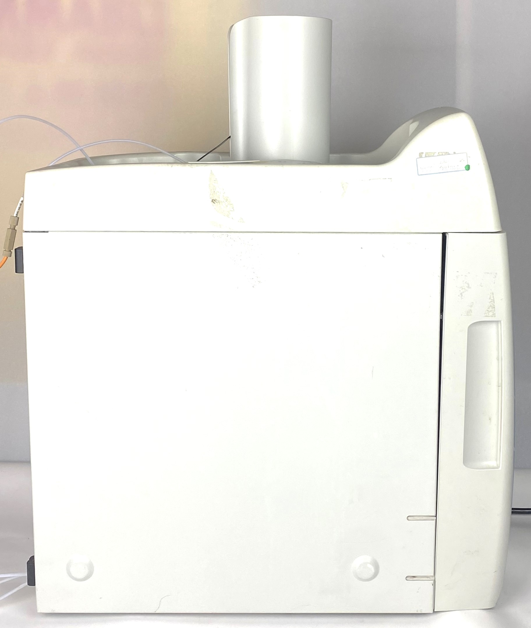 As is Dionex ICS-2000 Ion Chromatograph (AS-IS FOR PARTS)