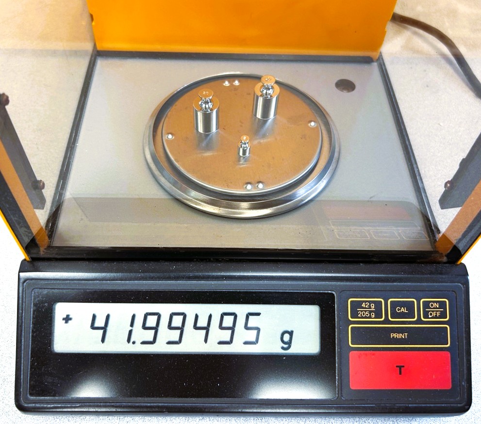 Used Sartorius R200D Delta-Range Analytical Balance (42g x 0.00001/205g x 0.00001g)
