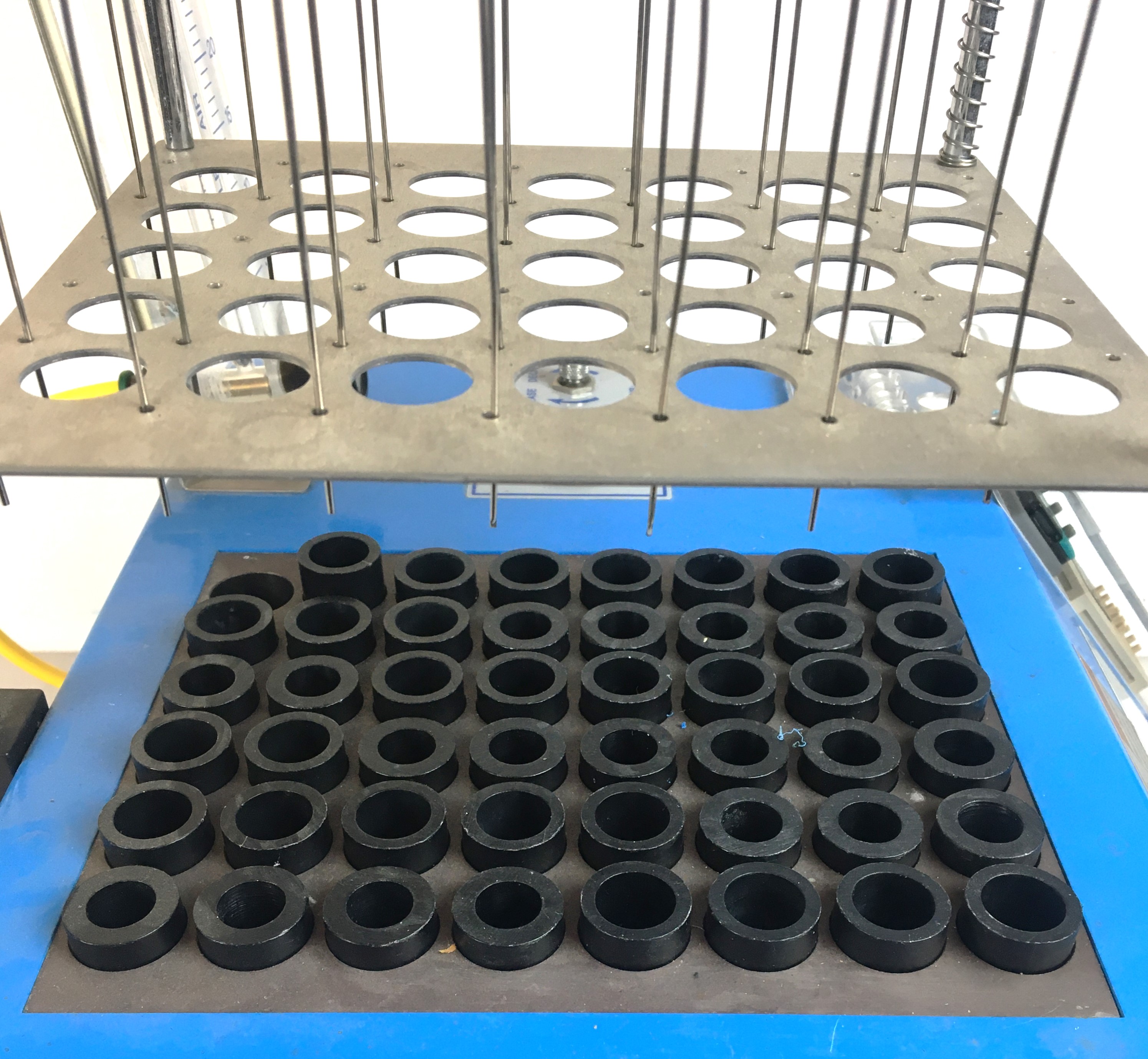 Used Organomation MultiVap 118 Nitrogen Evaporator