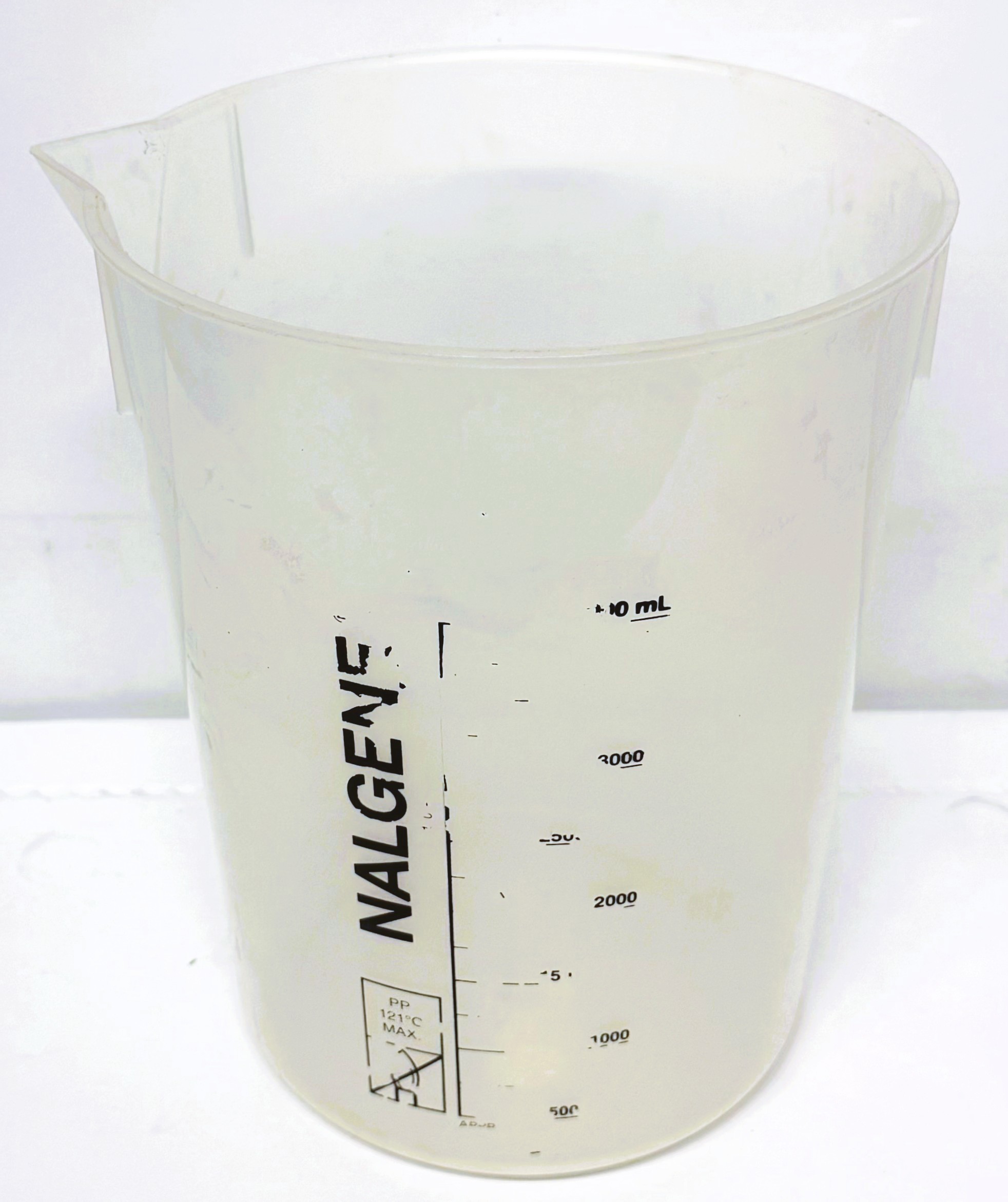 New Open Box Nalgene 1201-4000 (or Equivalent) 4L Graduated Plastic Beaker