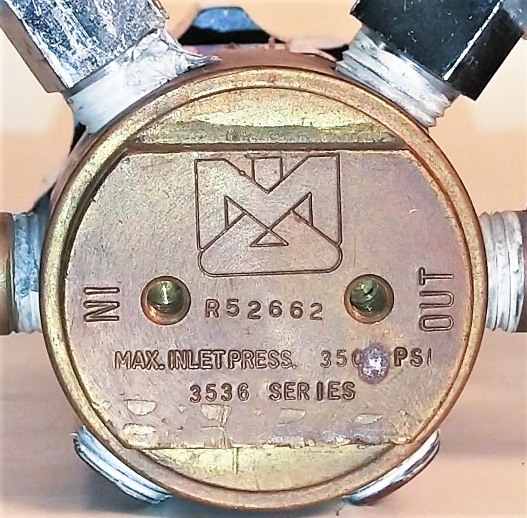 Used Matheson 3536-N/I Brass Gas Regulator (CGA 580)
