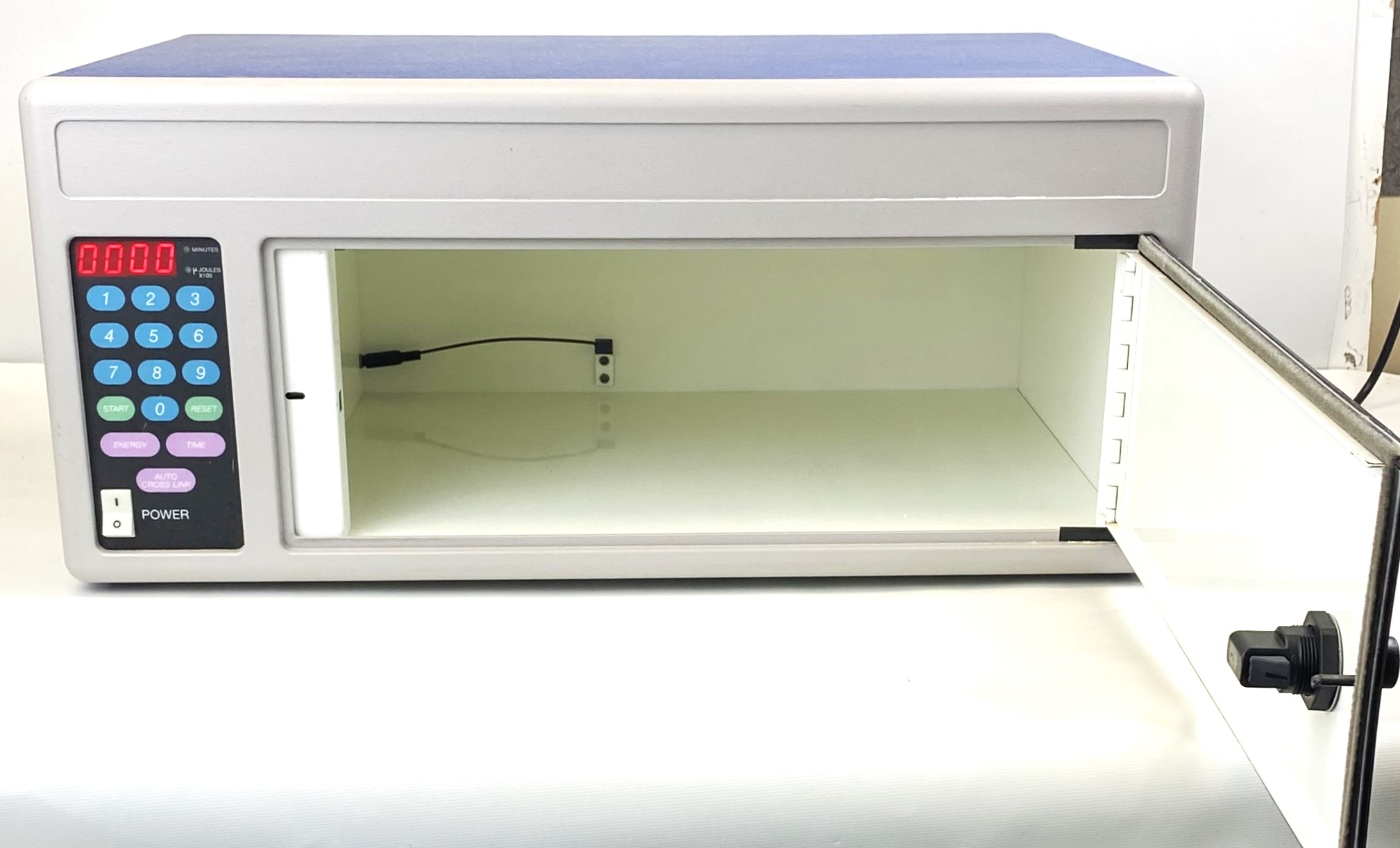 Used Stratagene UV Stratalinker 2400 Crosslinker