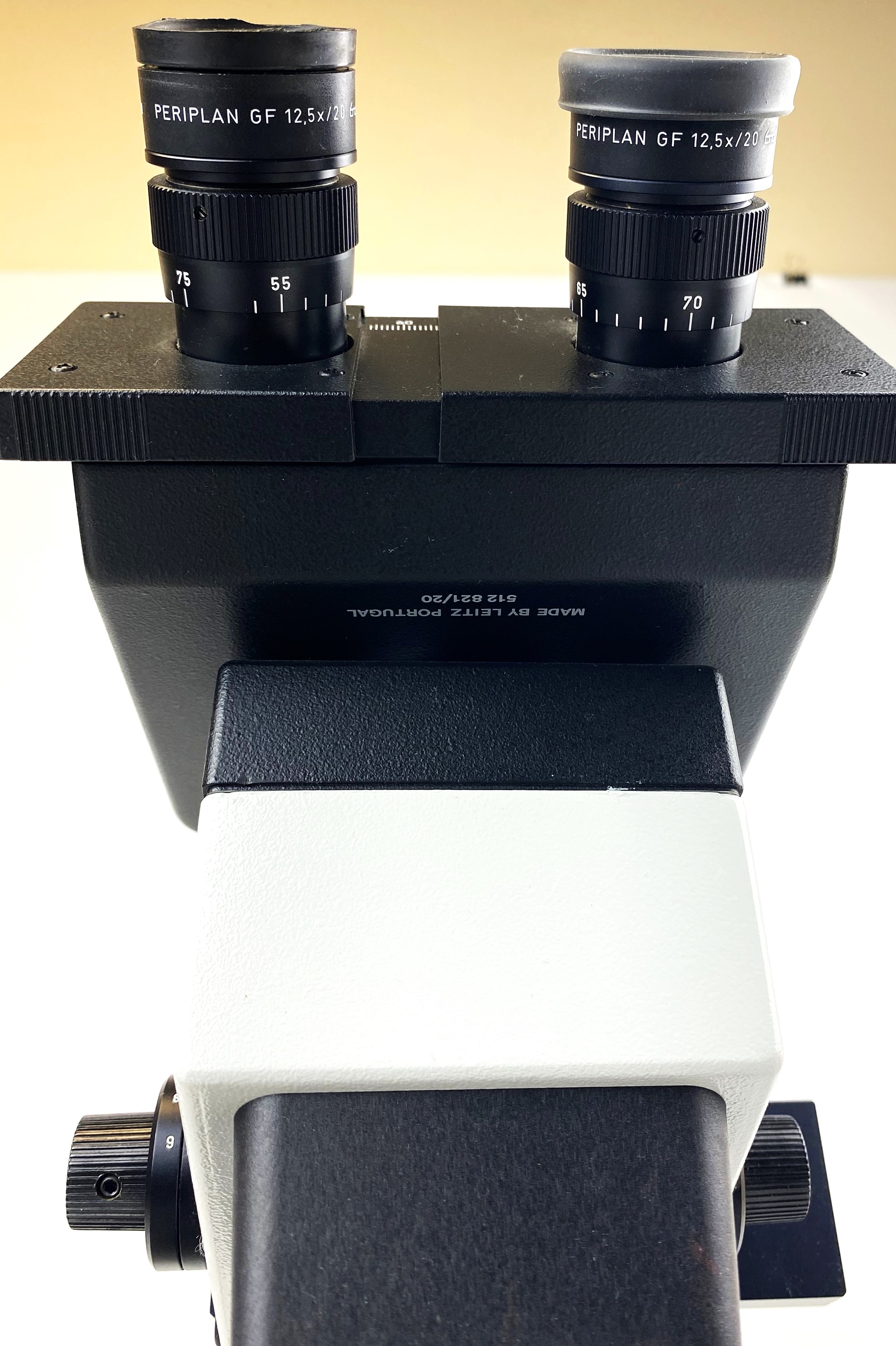 Used Leitz Labovert FS Inverted, Phase-Contrast Microscope
