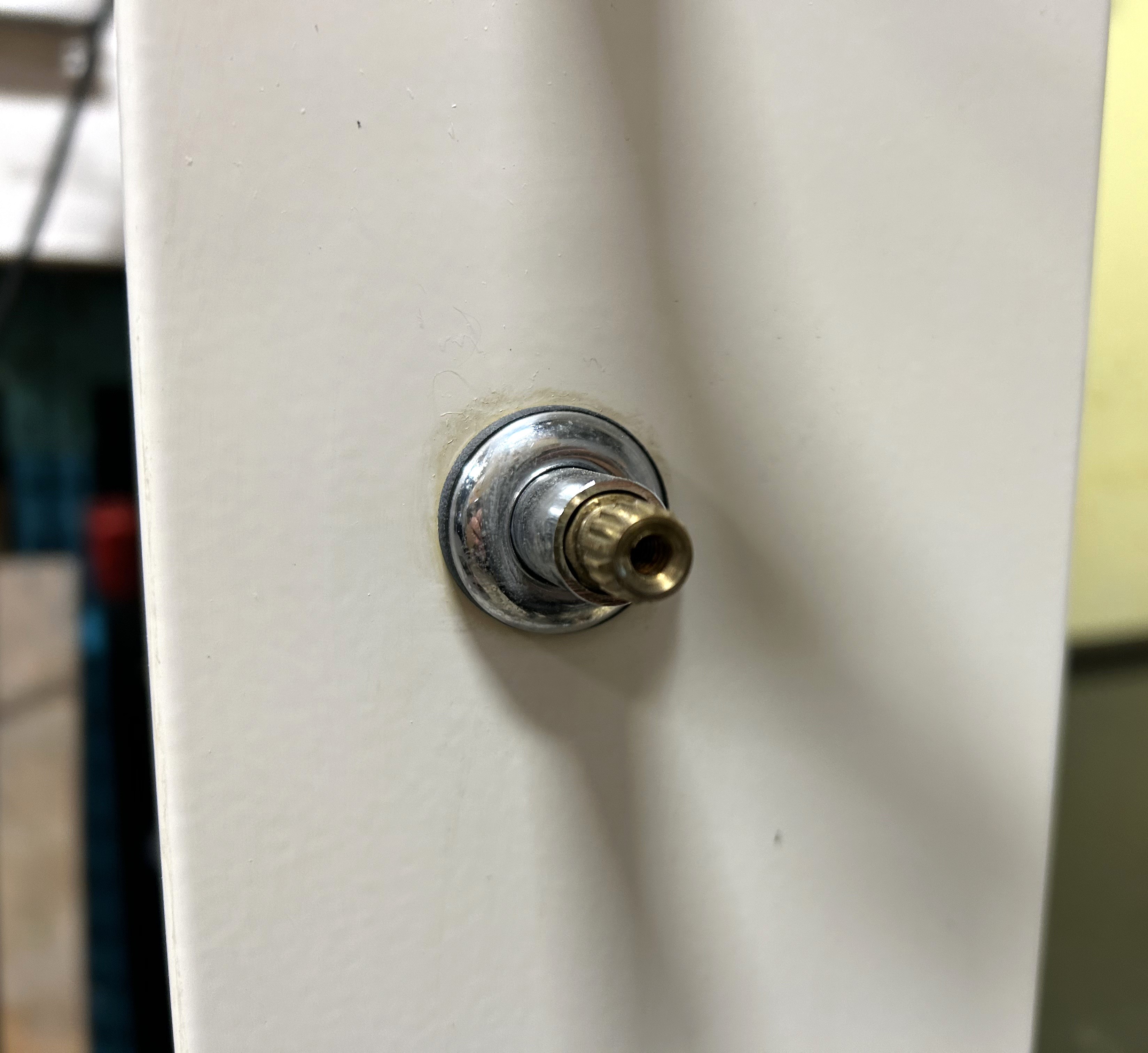 Used CanLab 15IA 4-Ft Fume Hood