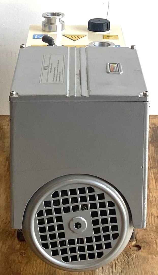 Used Varian HS 602 Rotary Vacuum Pump (17.6cfm)