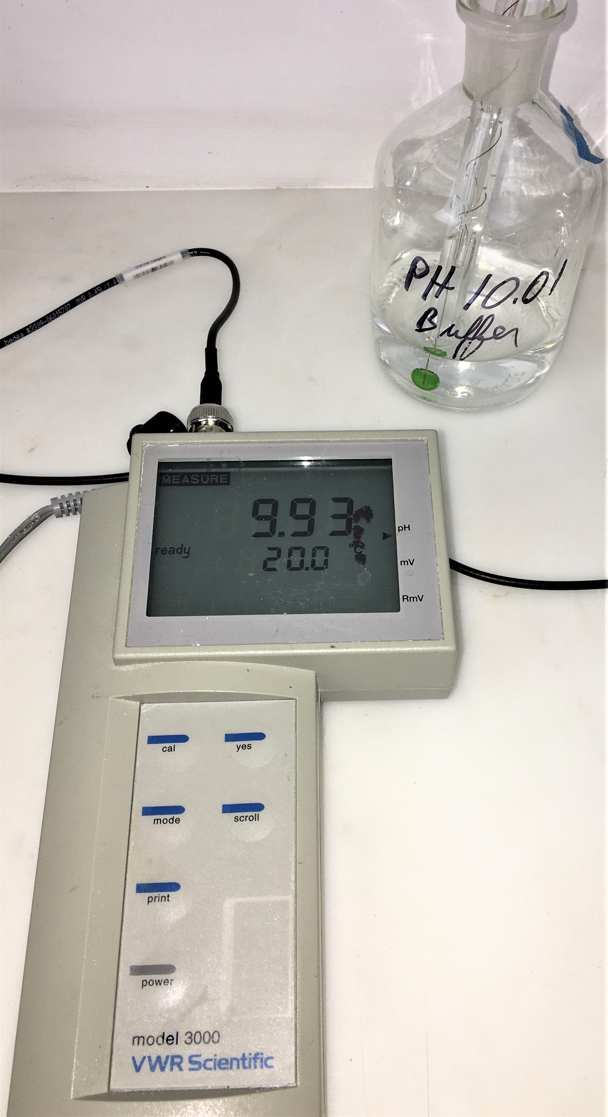 Used VWR 3000 Portable pH Meter with New Electrode