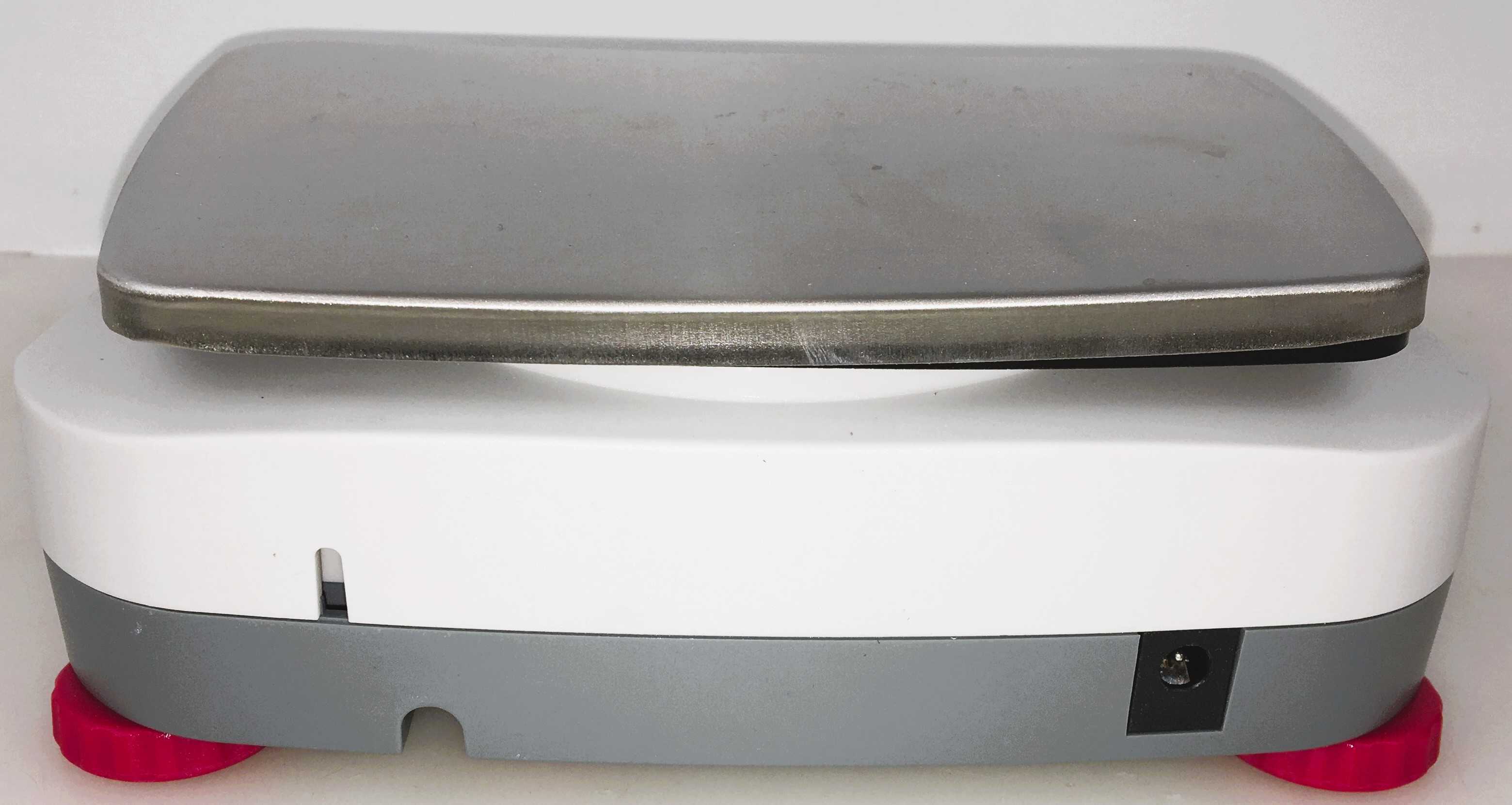 New Open Box Ohaus Navigator NV1201 Portable Balance (1200g x 0.1g)