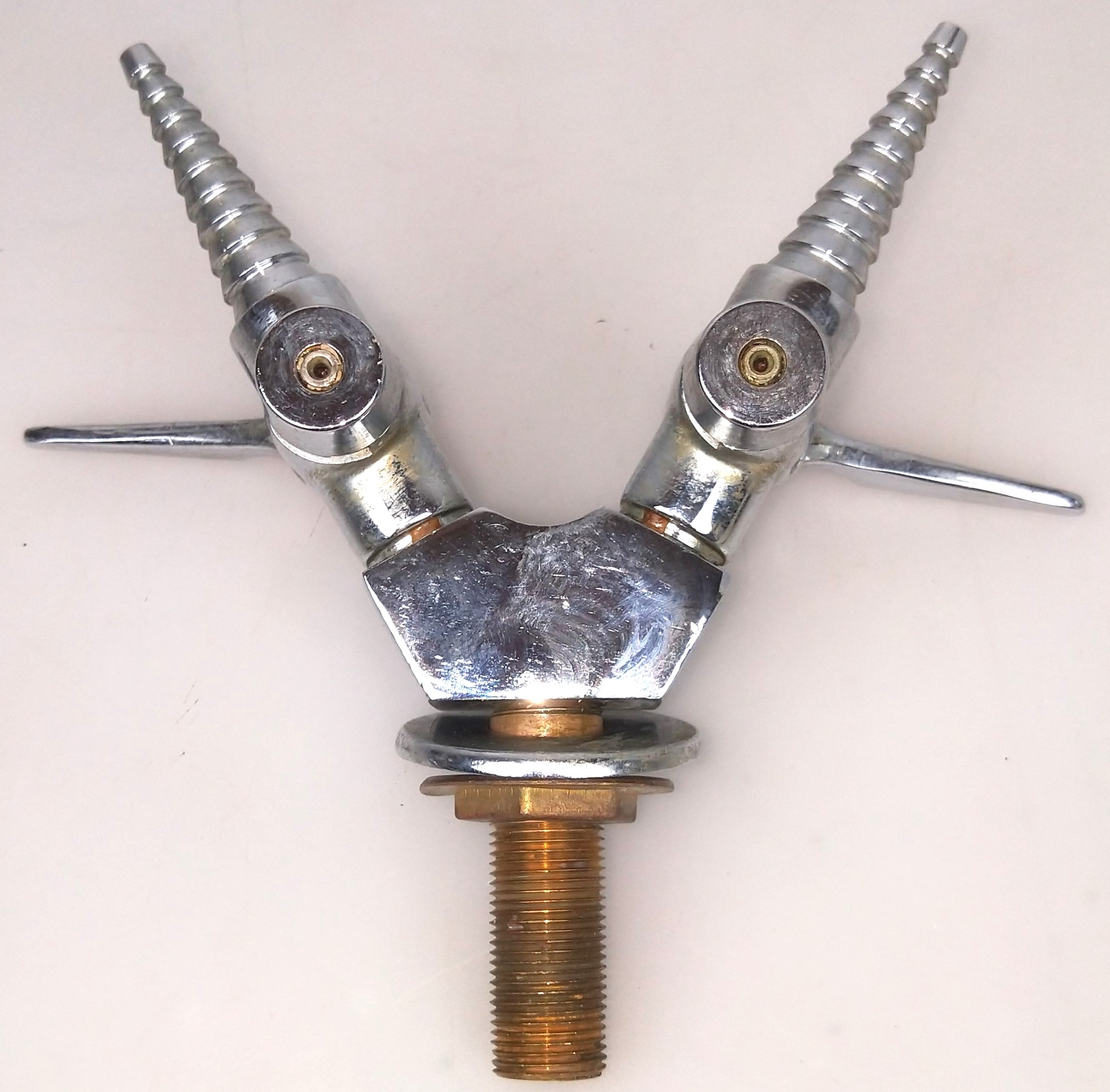 Used Assorted Deck-Mount Turrets and In-Line Ball Valves for Air, Gas and Vacuum