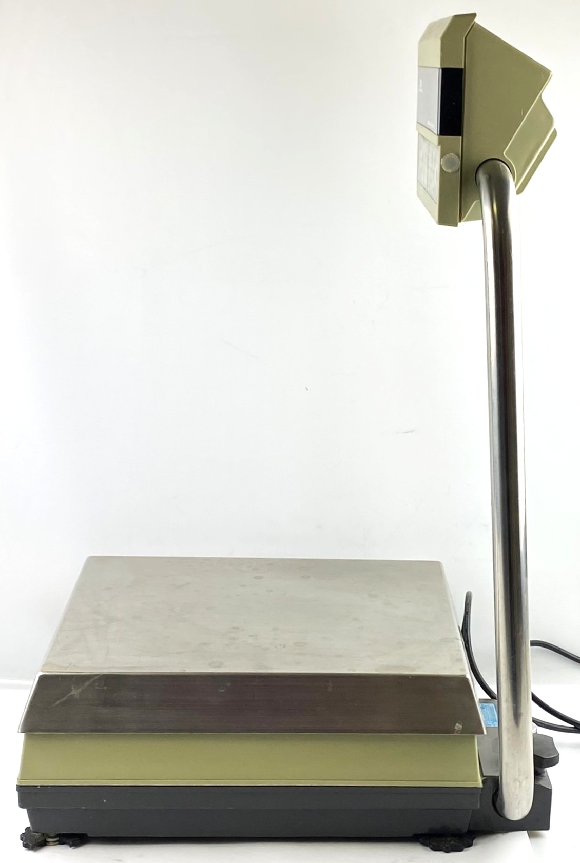 Used A&D EP-20KB Platform Balance (20kg x 0.1g / 44lbs x 0.0005lbs)