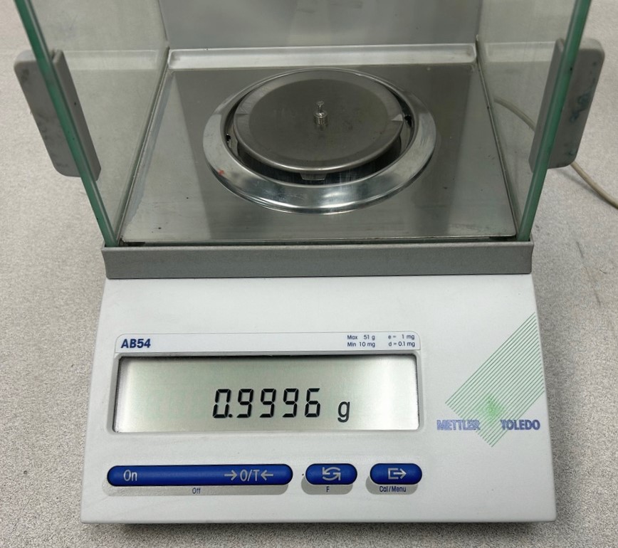 Used Mettler Toledo AB54 Analytical Balance (51g x 0.0001g)