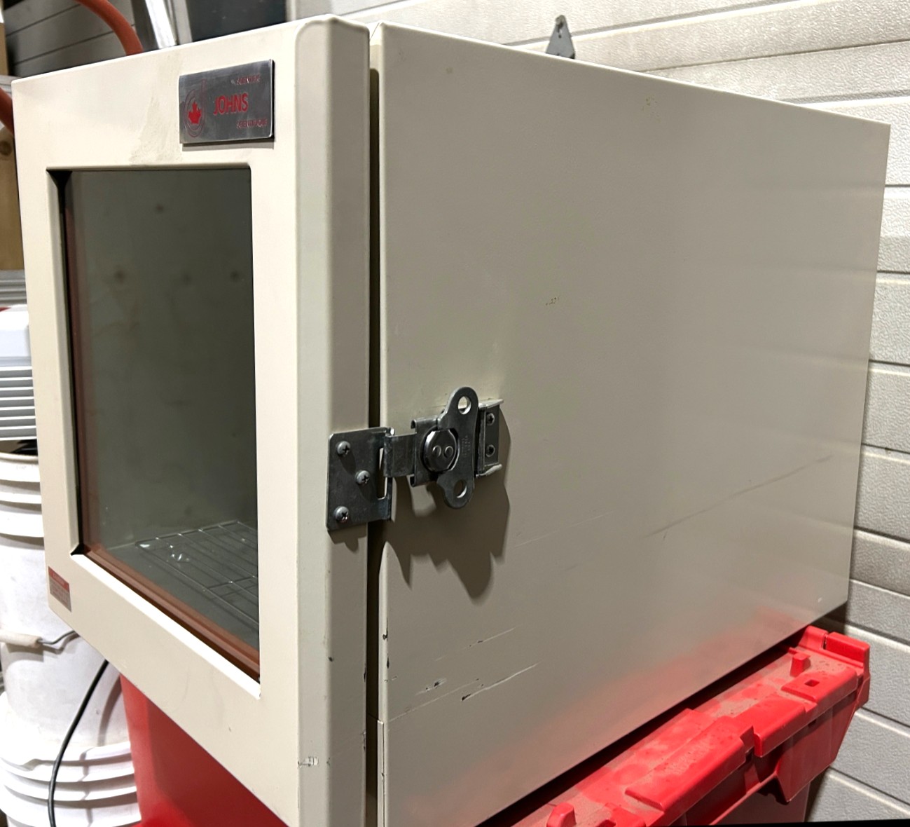 Used Shel-Lab 1430 Vacuum Oven (1.7 Cu-Ft)