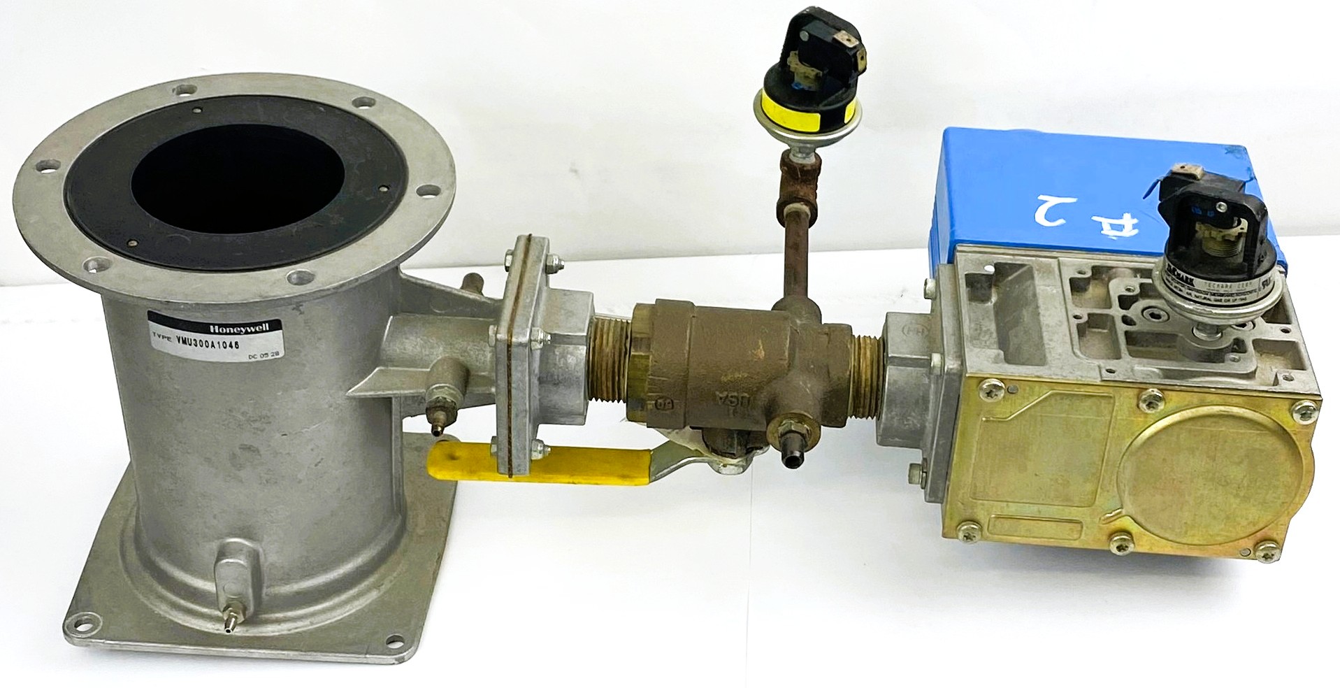 Used Honeywell Safety Gas Valve with Venturi Mixing Unit