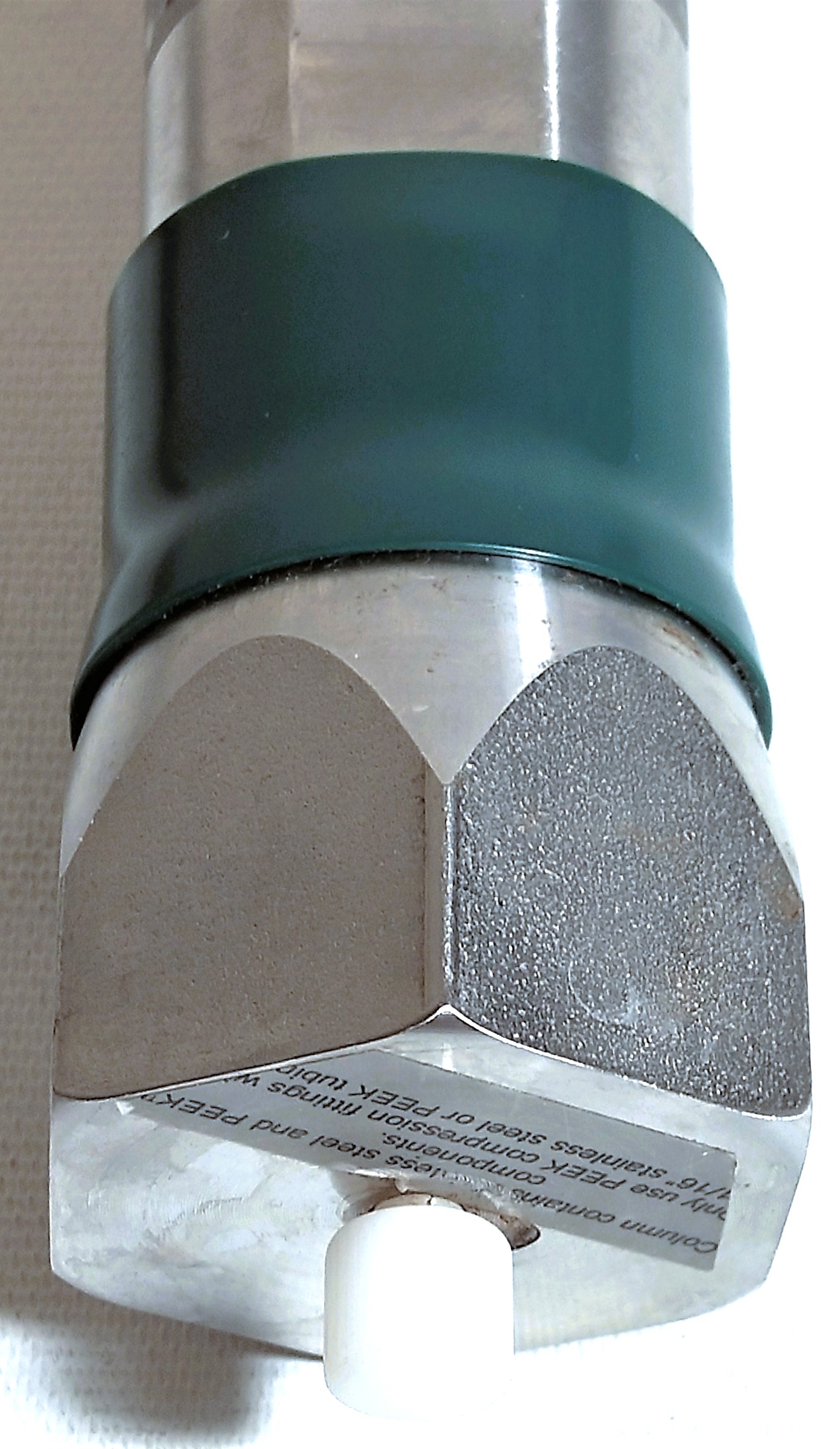 Used Vydac 218TP1022 C18 Preparative LC Column (25 cm × 22 mm x 10µm)