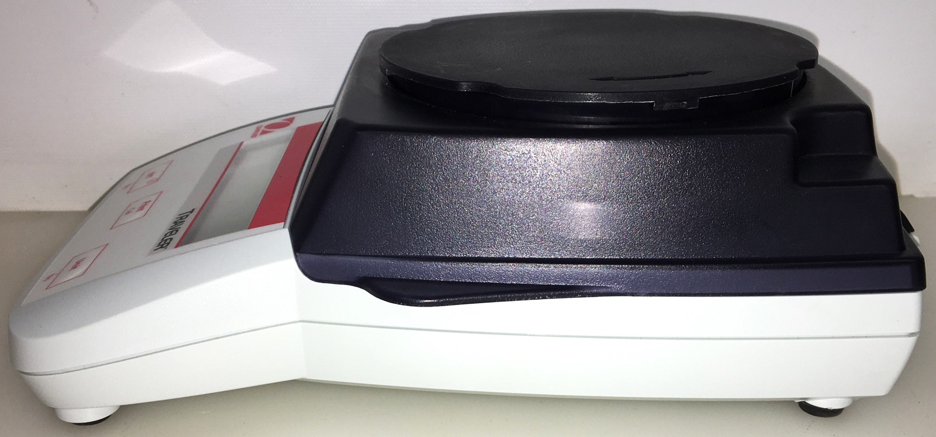 New Open Box Ohaus Traveler TA502 Portable Balance (500g x 0.01g)