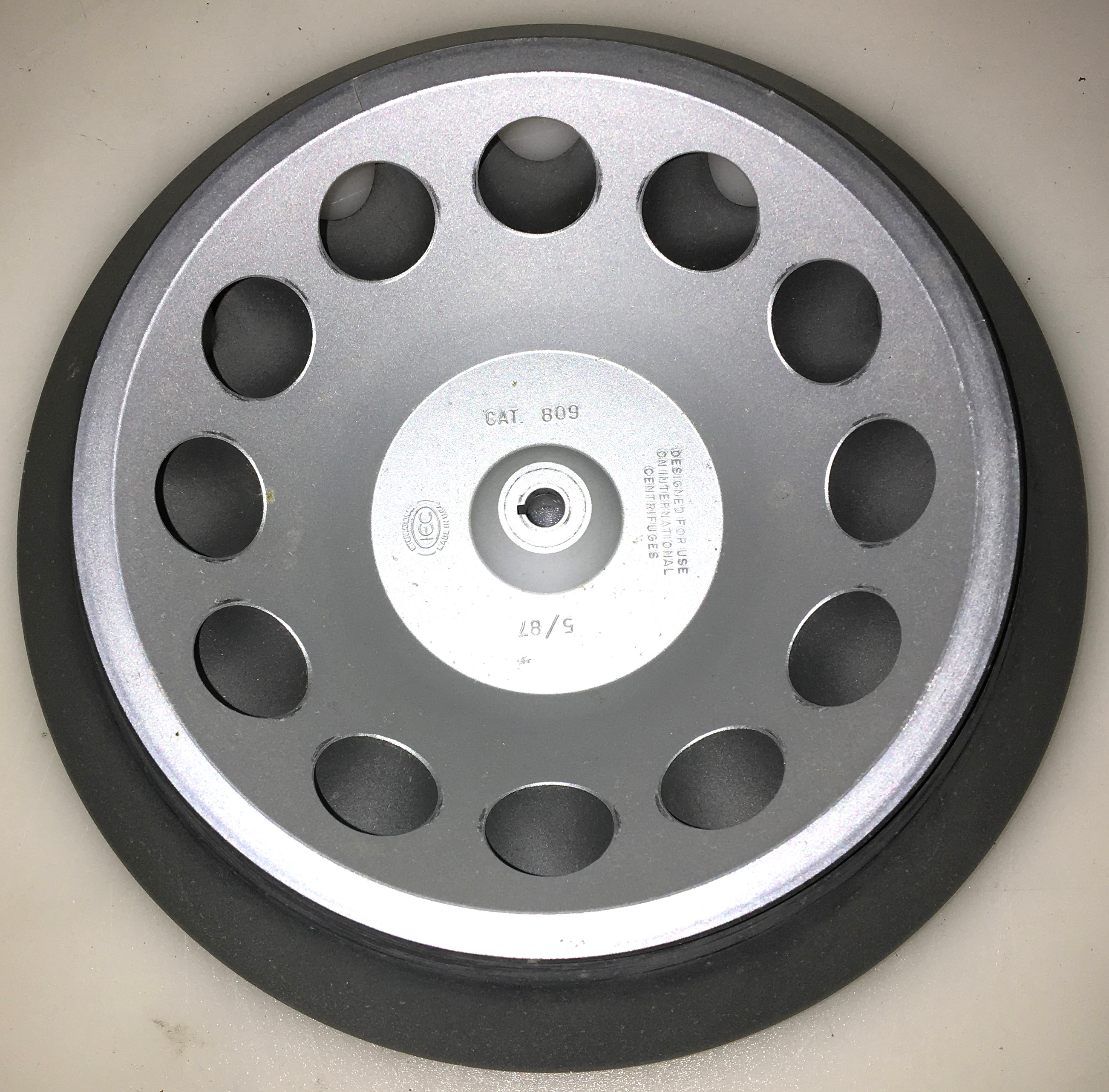 Used IEC 809 Fixed-Angle Rotor with 302 Shields - 12 x 15mL