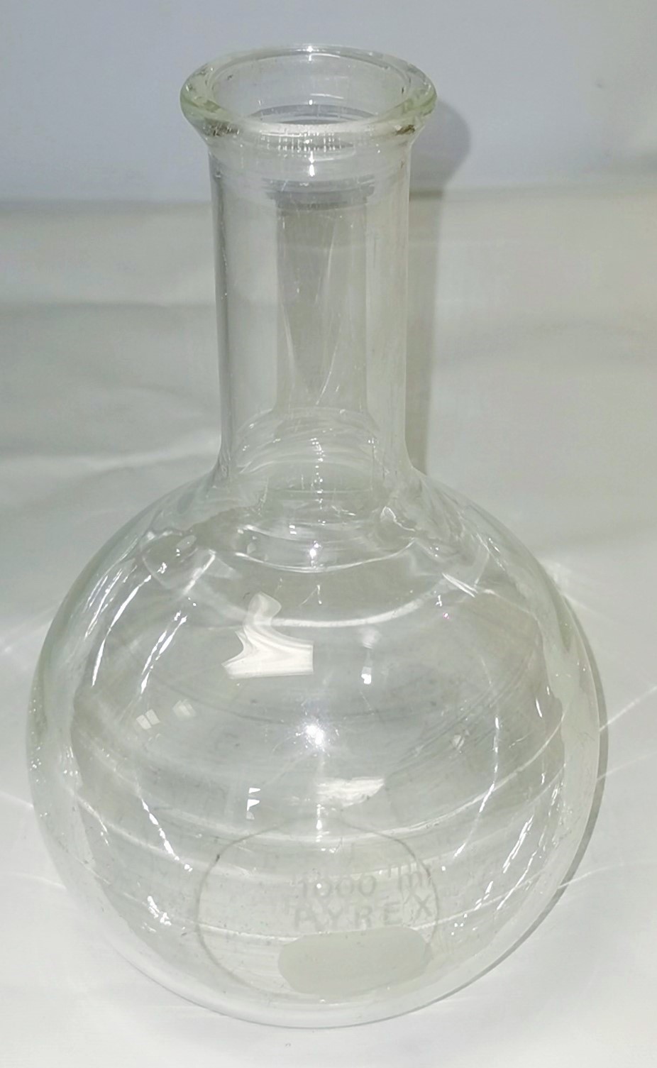 Used Corning PYREX 4060 (and Equivalent) 1000mL Florence Flat-Bottom Flask
