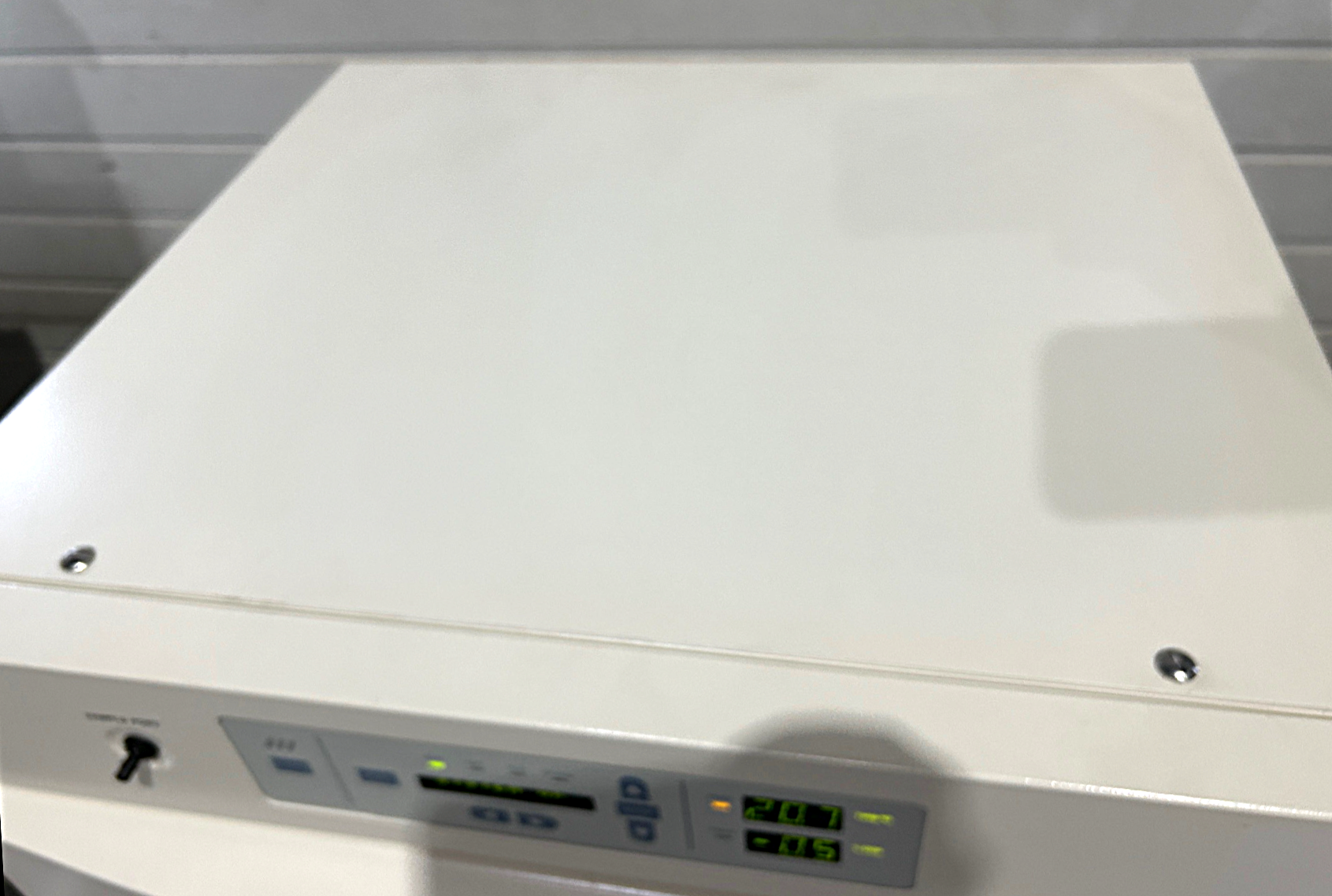 Used Thermo Forma 310 CO2 Incubator (6.5 Cu-Ft)