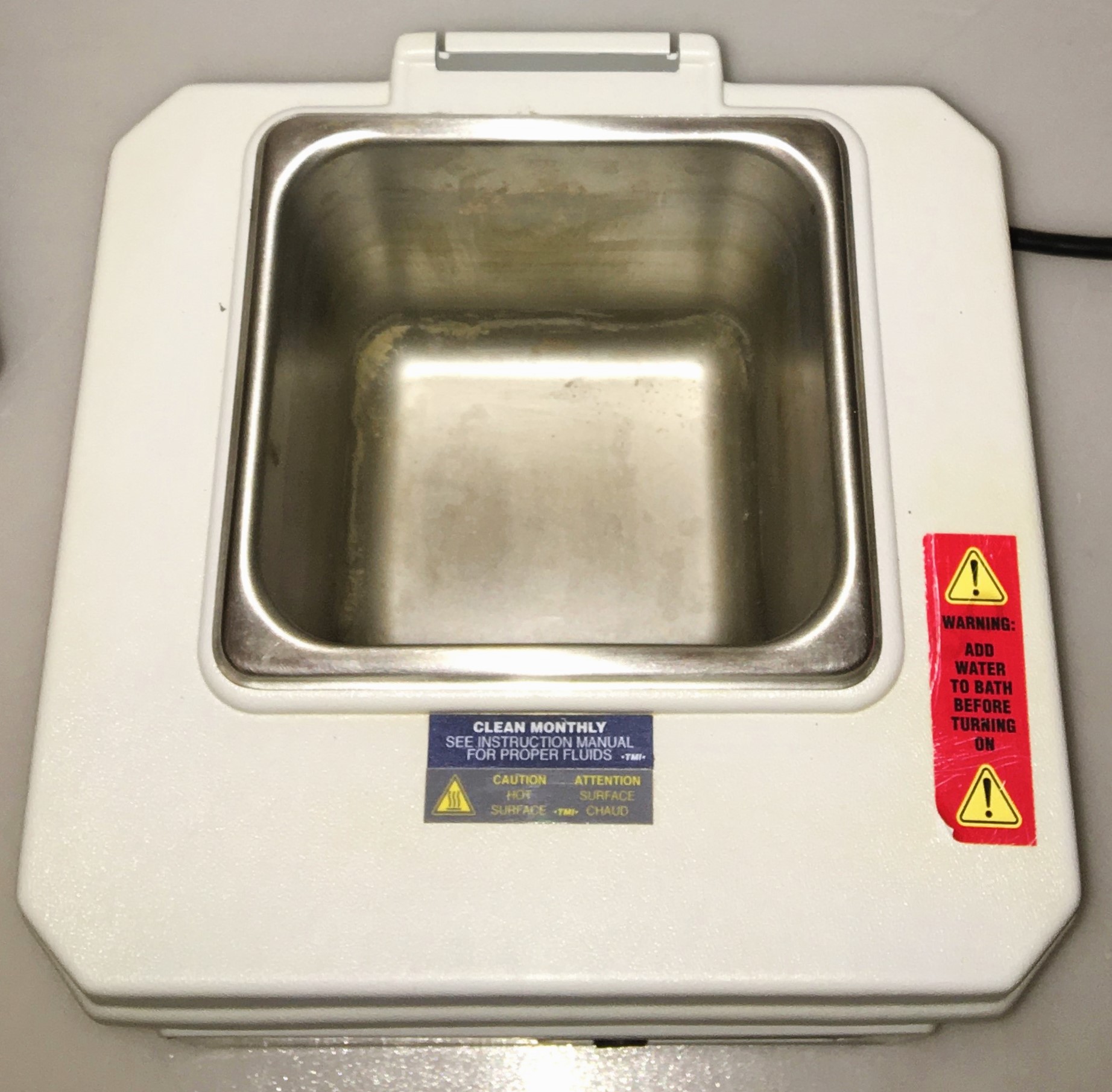 Used Fisher Isotemp 2306 Water Bath (2L)