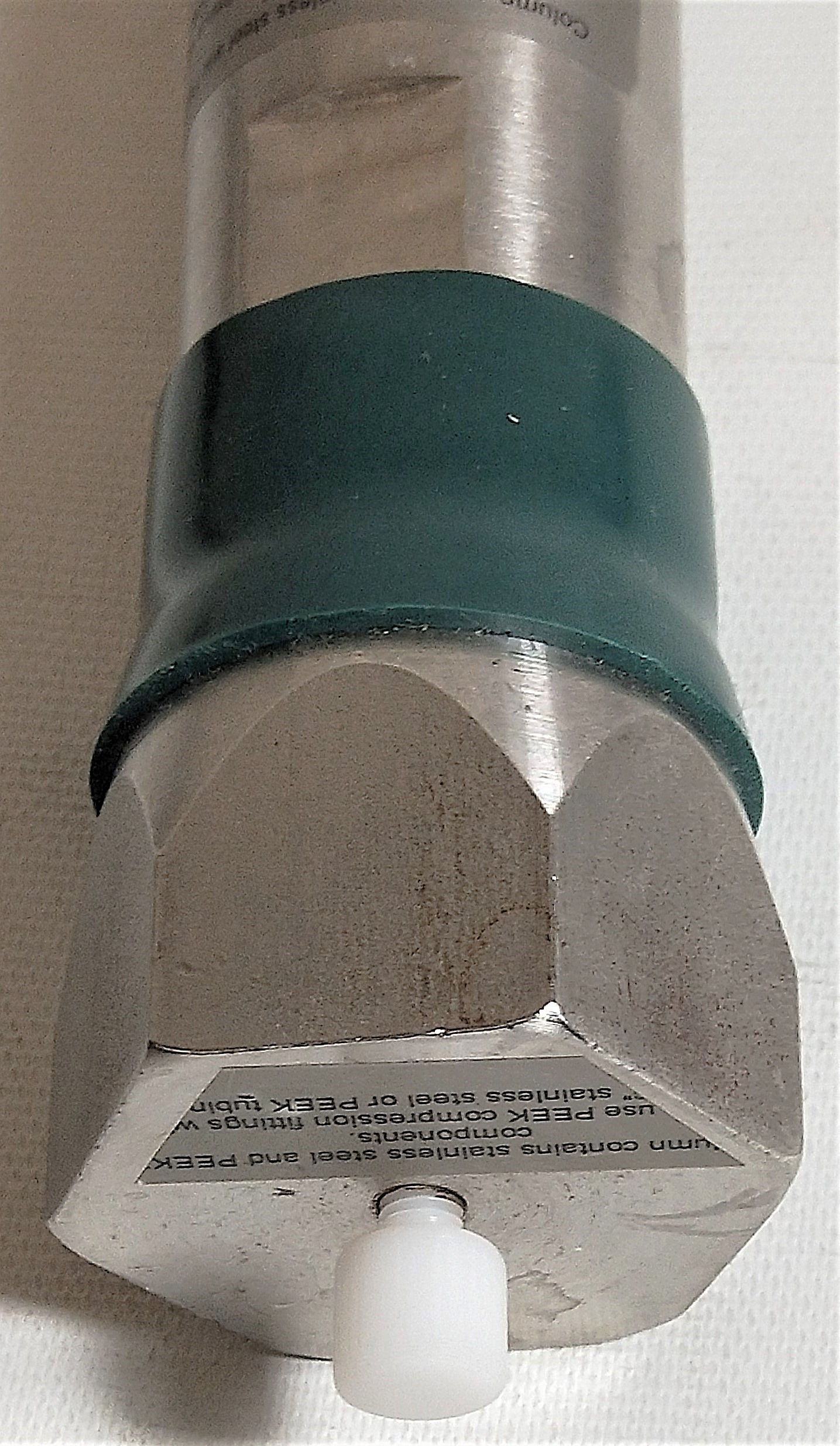 Used Vydac 218TP1022 C18 Preparative HPLC Column (25 cm × 22 mm x 10µm)