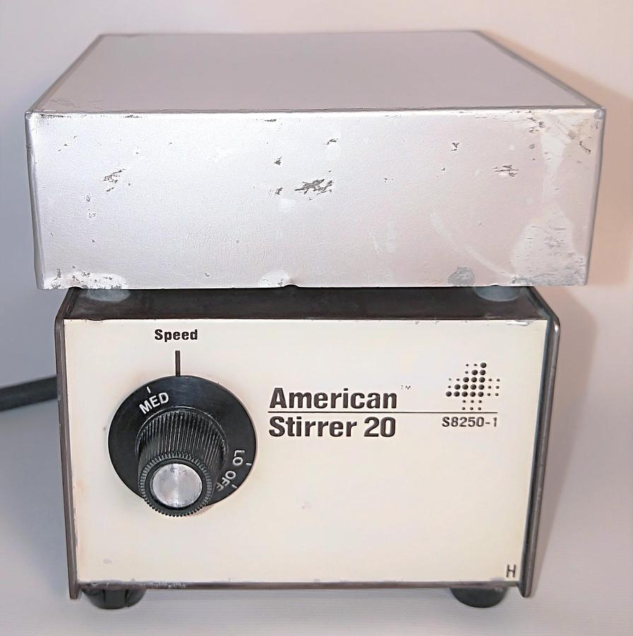 Used American Dade S8250-1 Magnetic Stirrer (4.5" x 4.5" Plate)