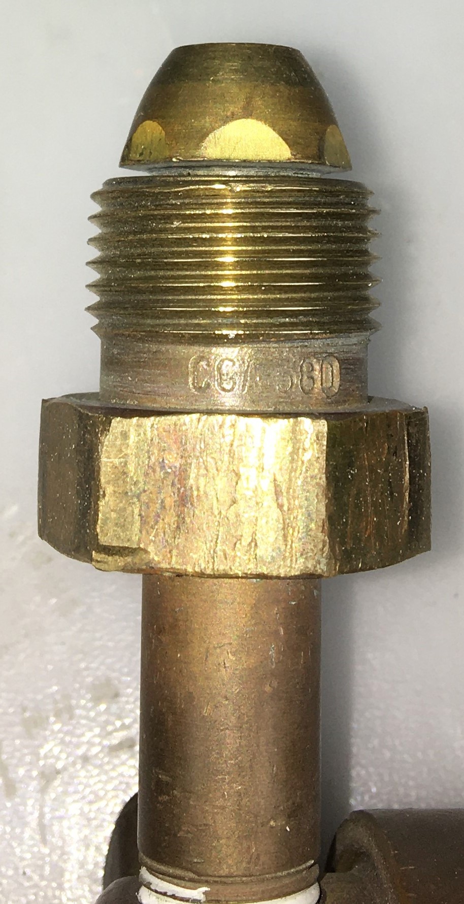 Used Liquid Air 141-N2-B98 Brass Nitrogen Regulator (CGA 580)