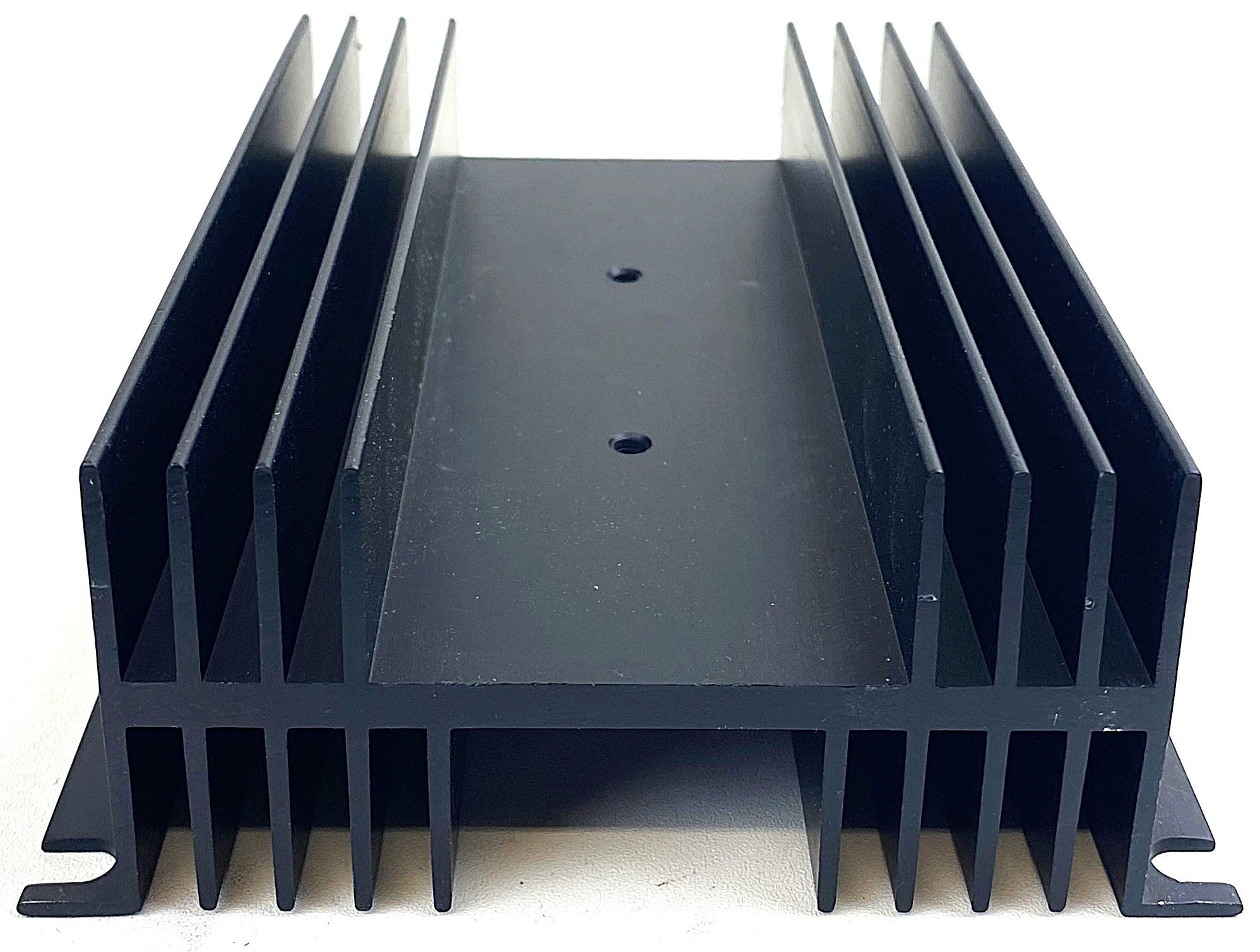 New Open Box Omega FHS-2 Finned Heat Sink for SSR Series Relay